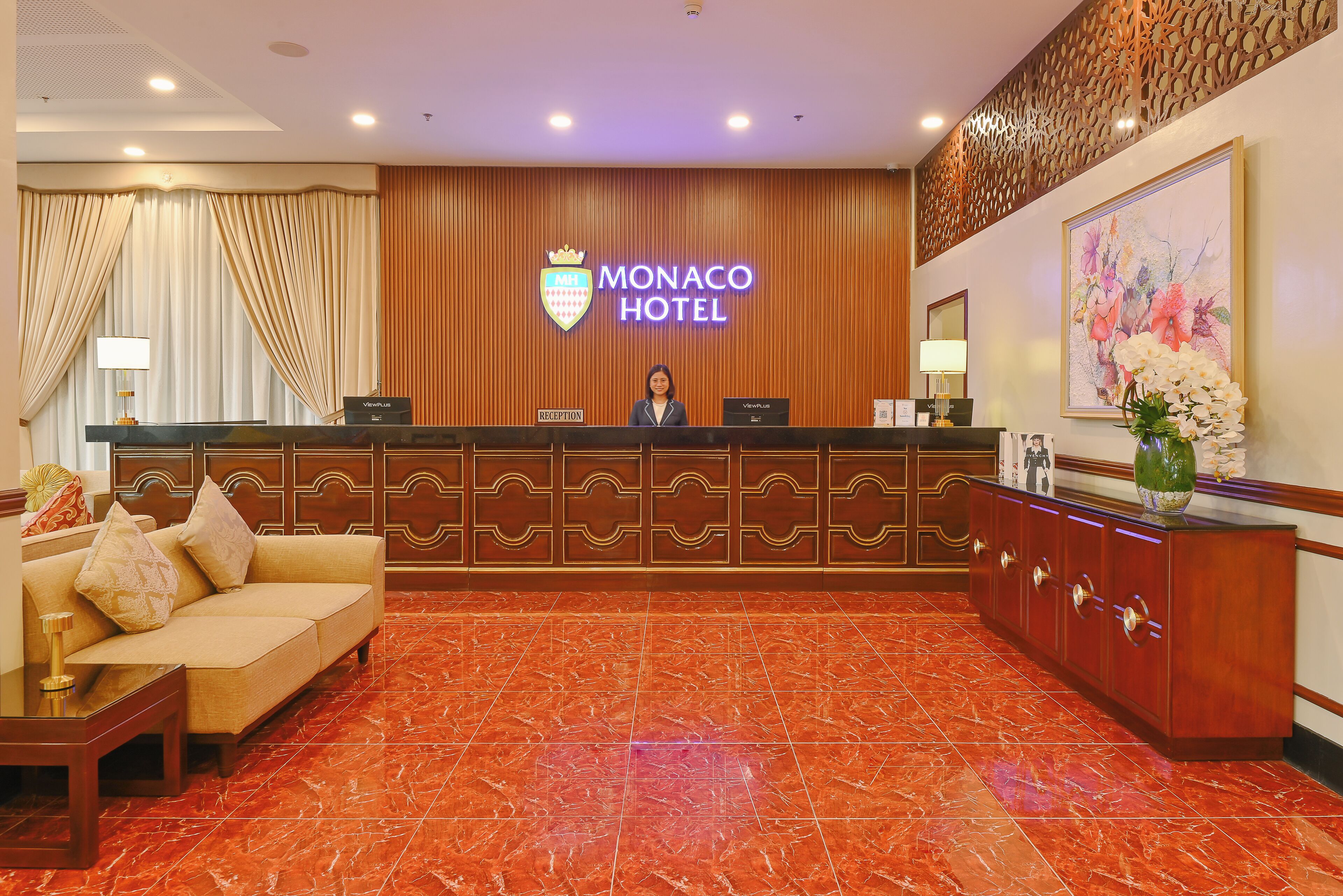 Monaco Hotel