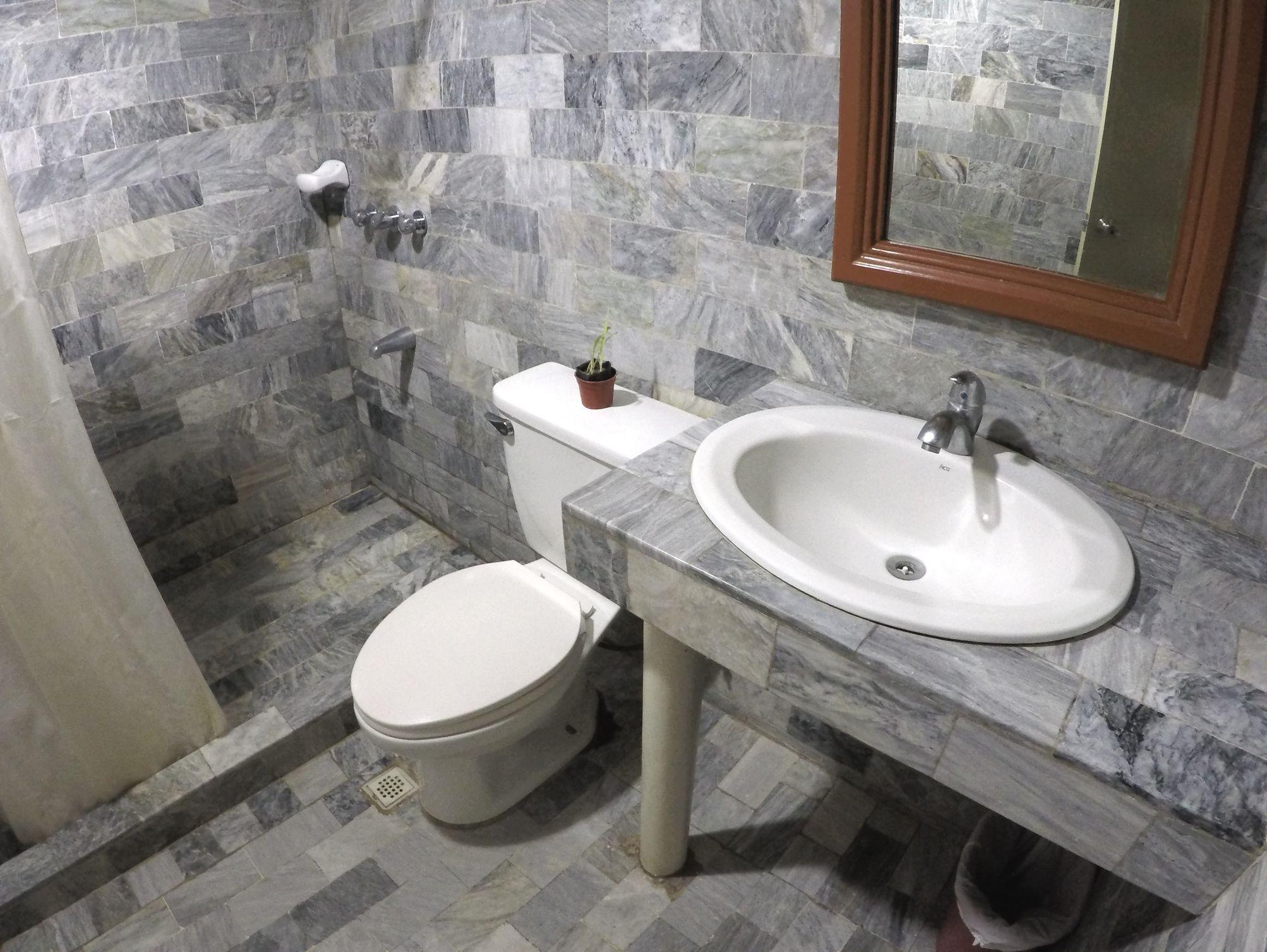 Ivory Hotel and Suites