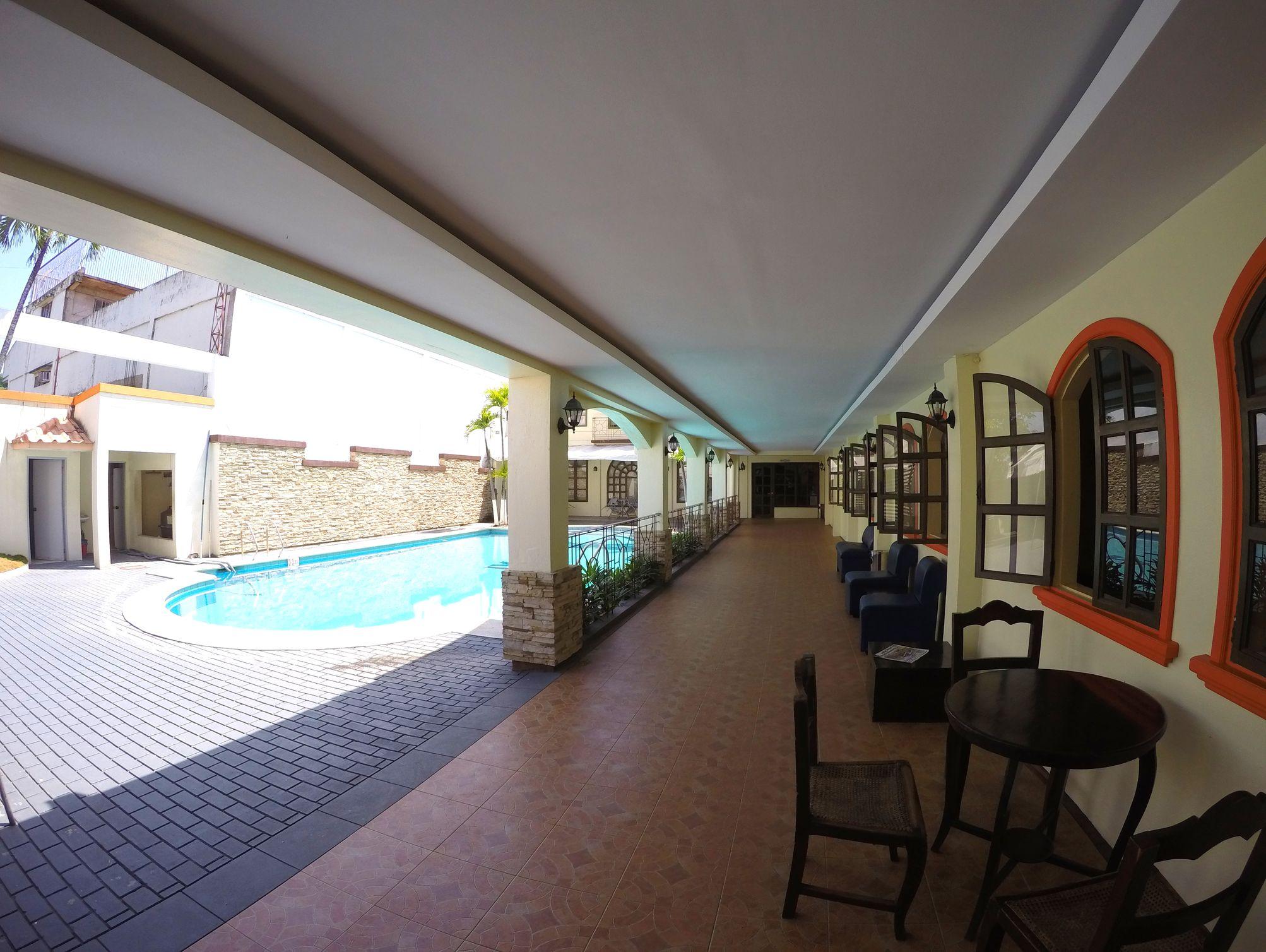 Ivory Hotel and Suites
