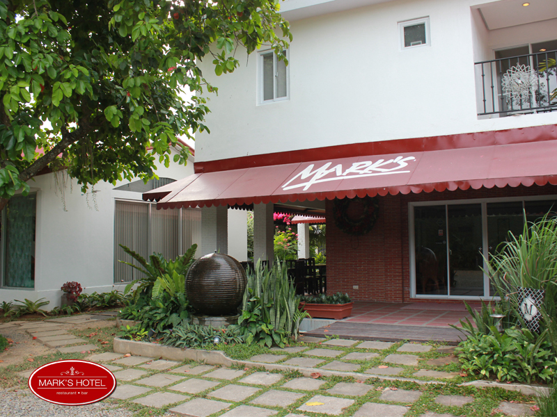 Mark's Hotel