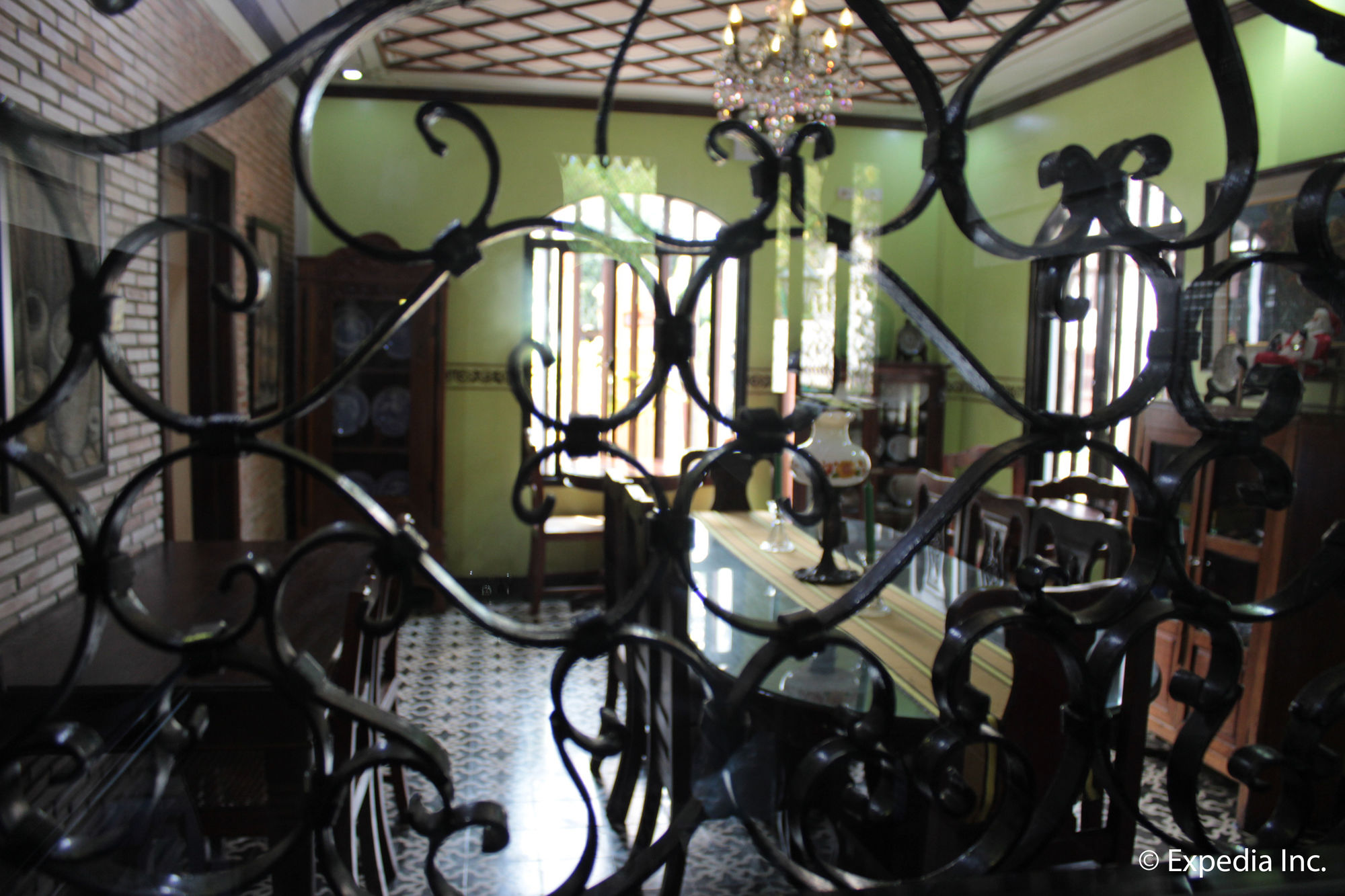 Casa Rica Hotel