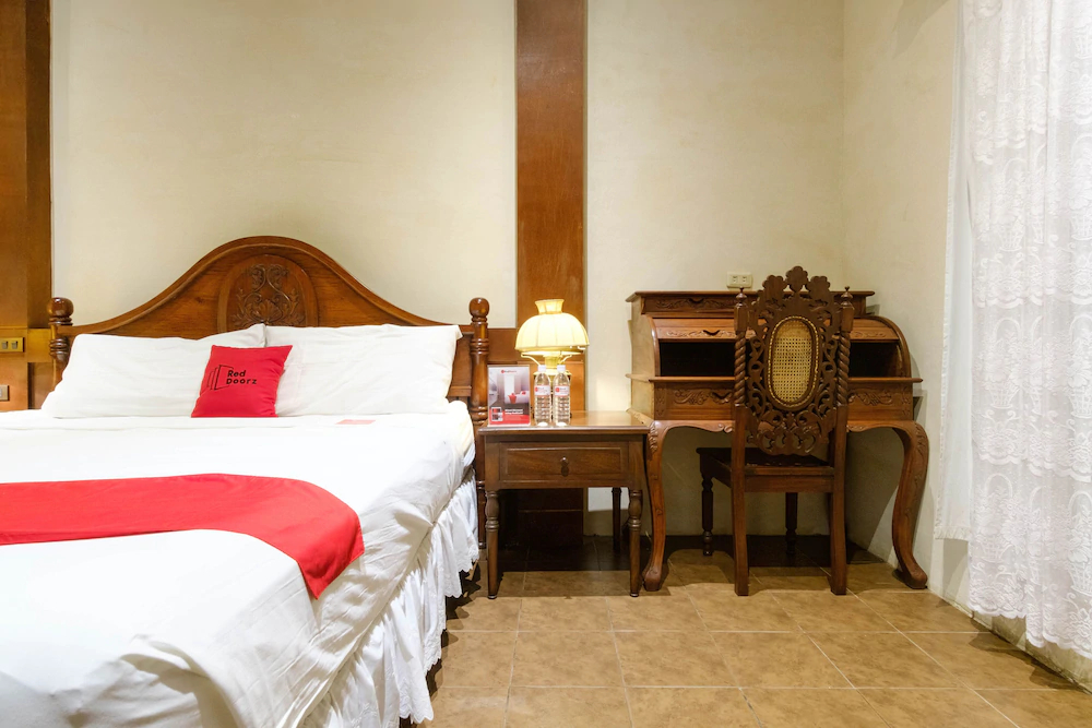 Gordion Hotel by RedDoorz