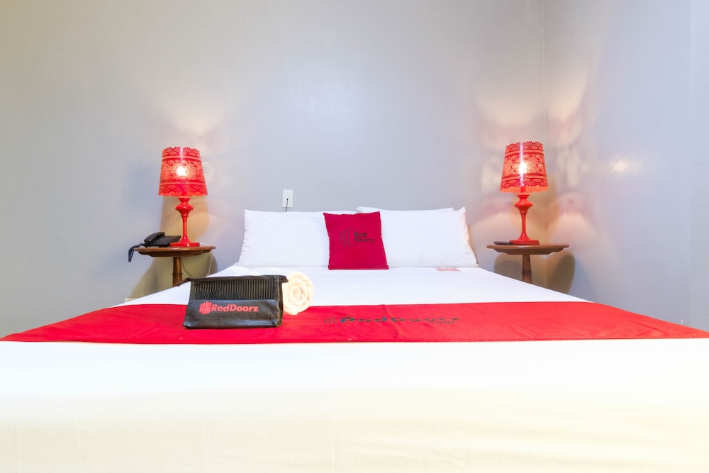 Gordion Hotel by RedDoorz