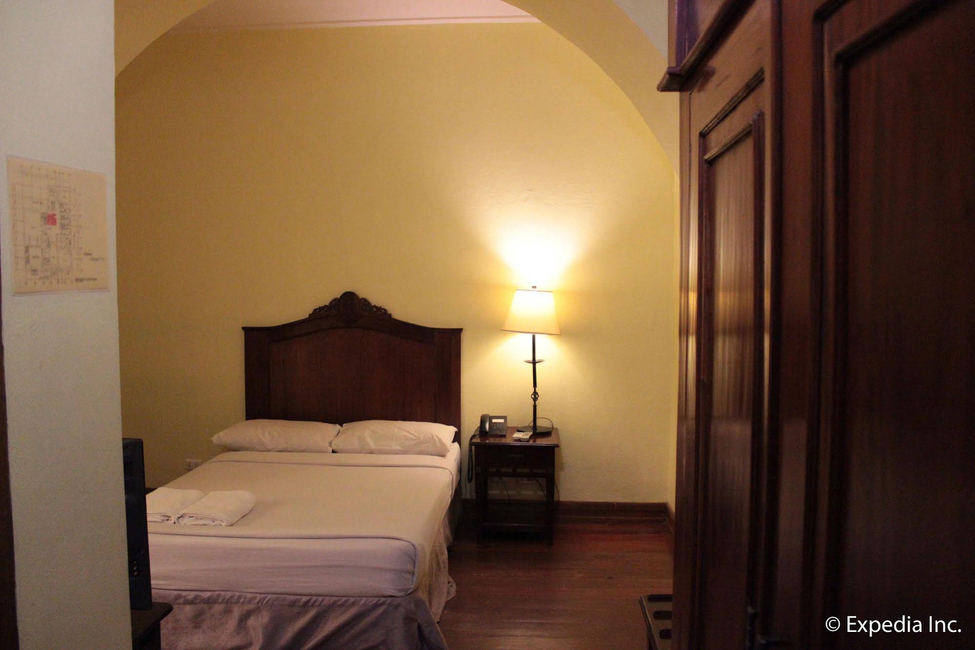 Hotel Salcedo De Vigan