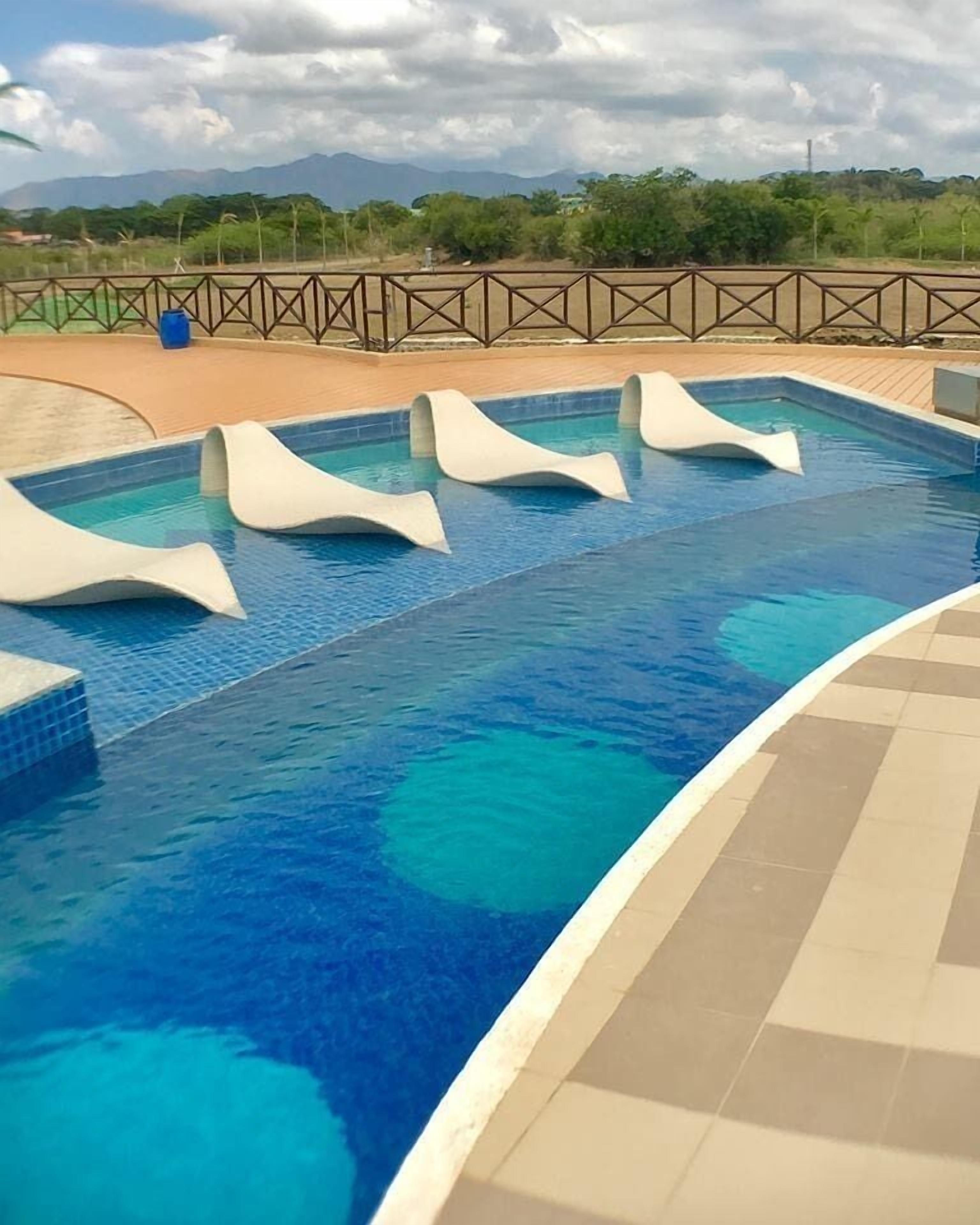 Safari Hotel And Villas