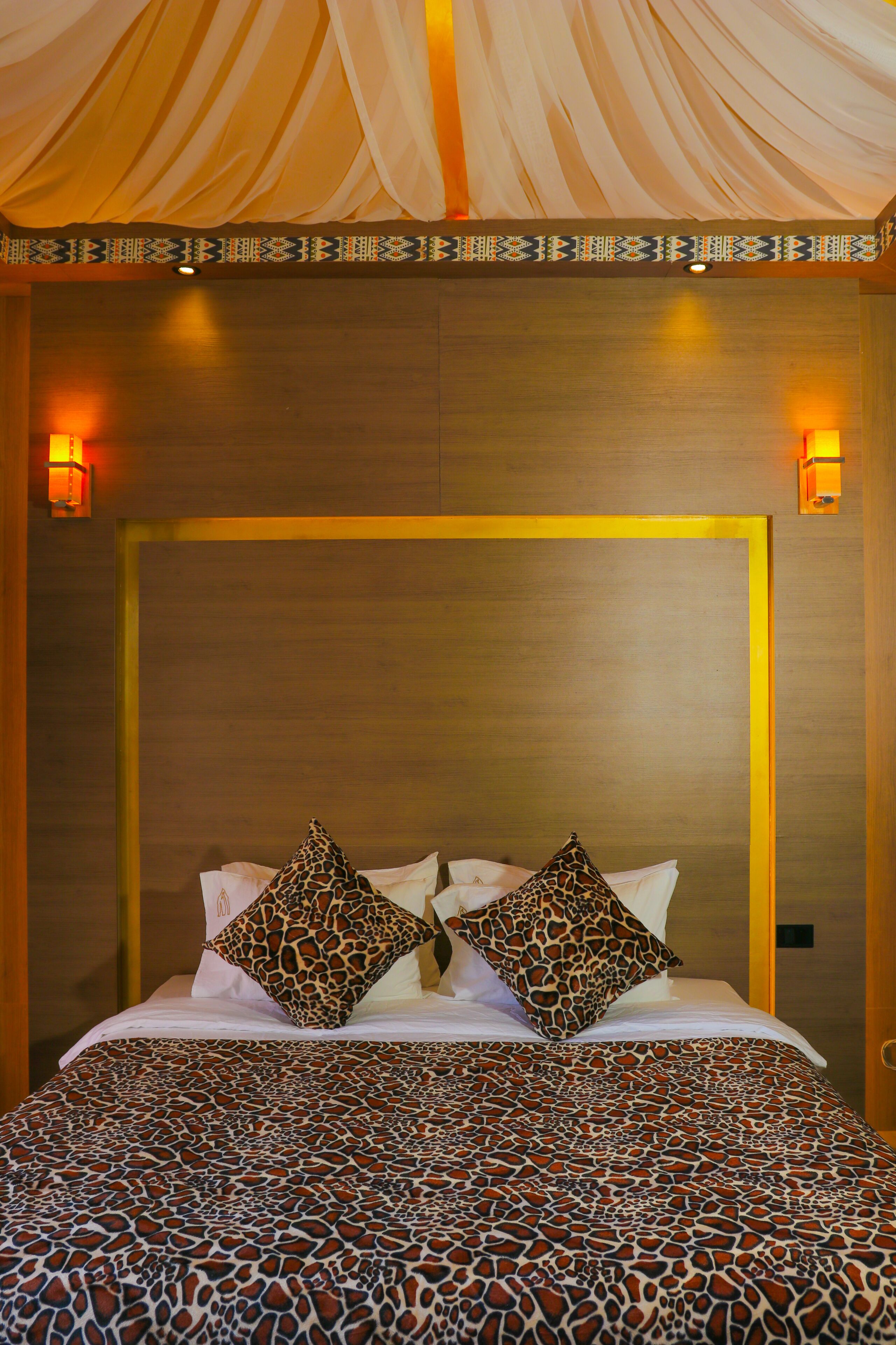 Safari Hotel And Villas