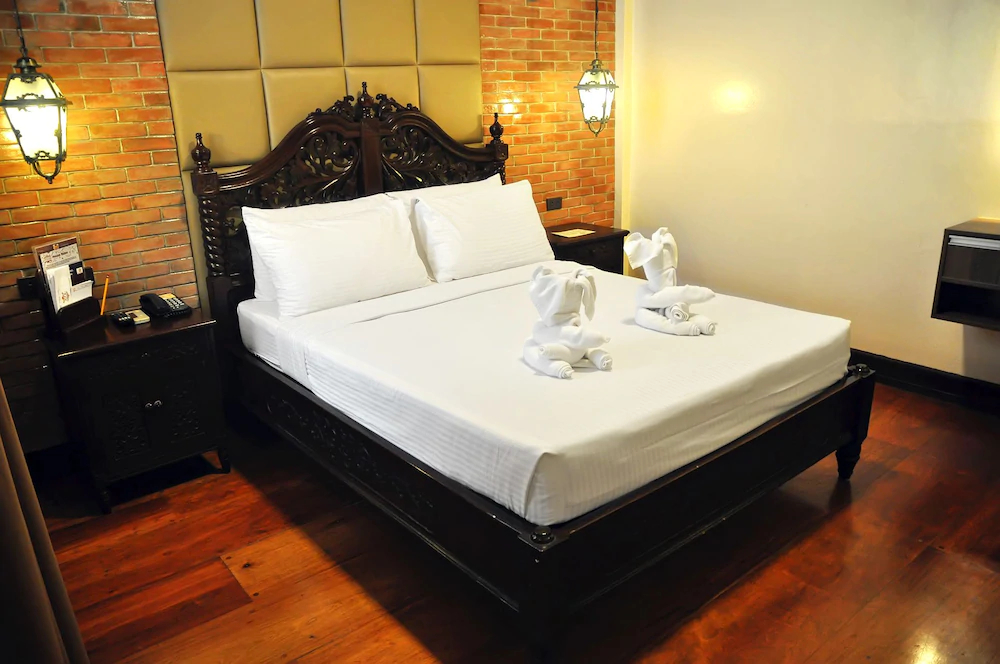 Vigan Plaza Hotel