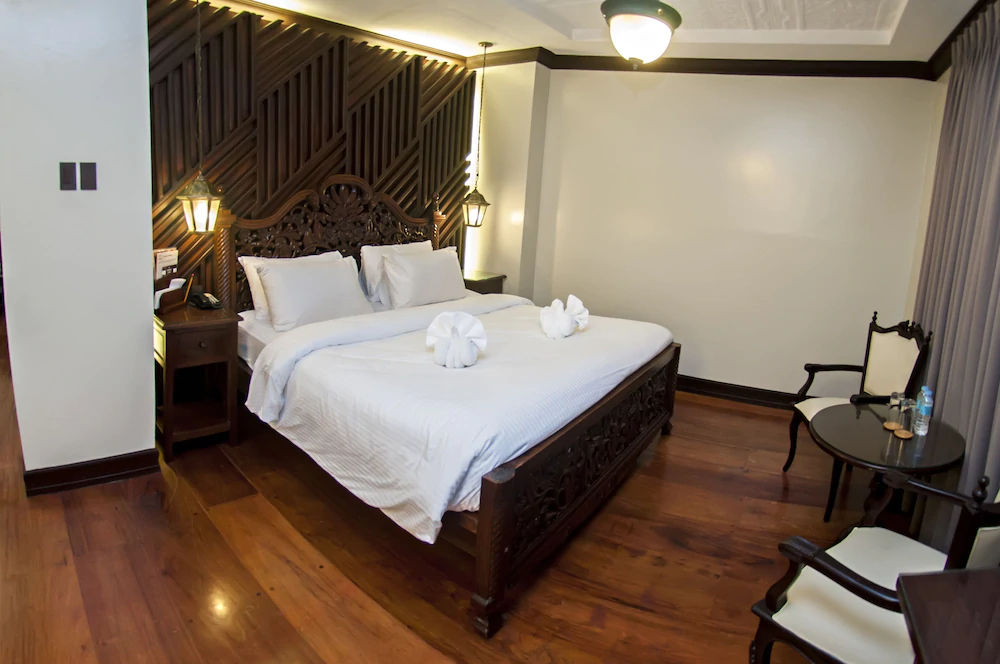 Vigan Plaza Hotel