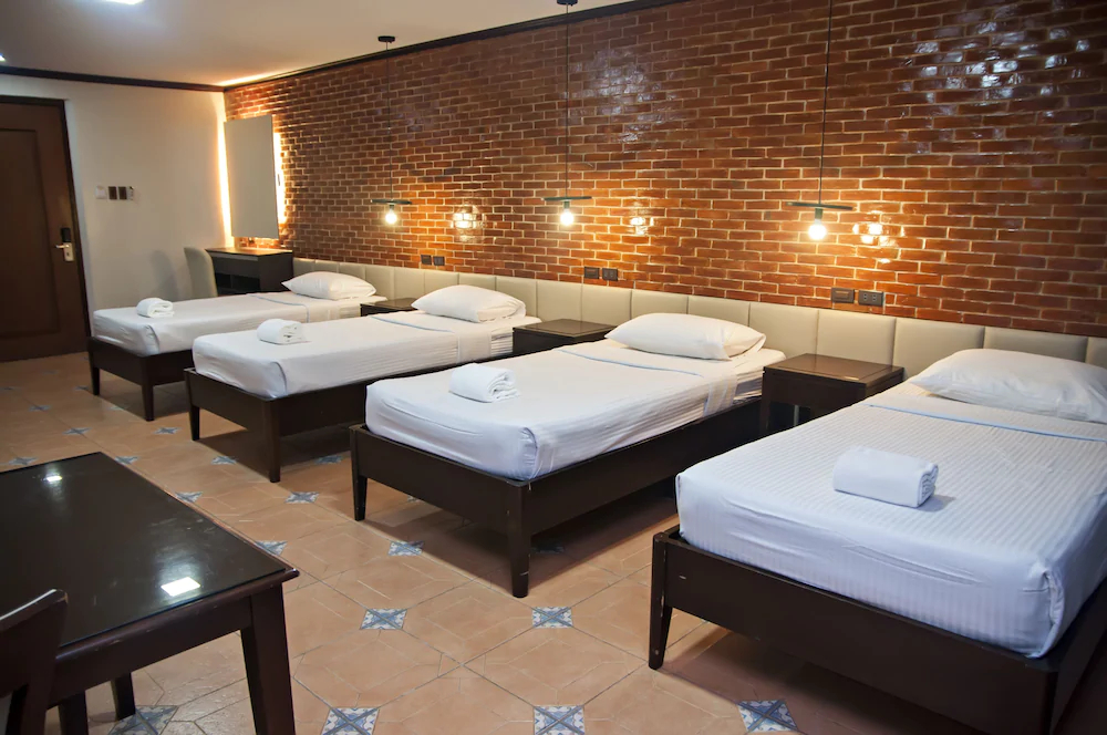 Vigan Plaza Hotel