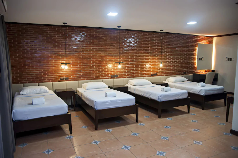 Vigan Plaza Hotel