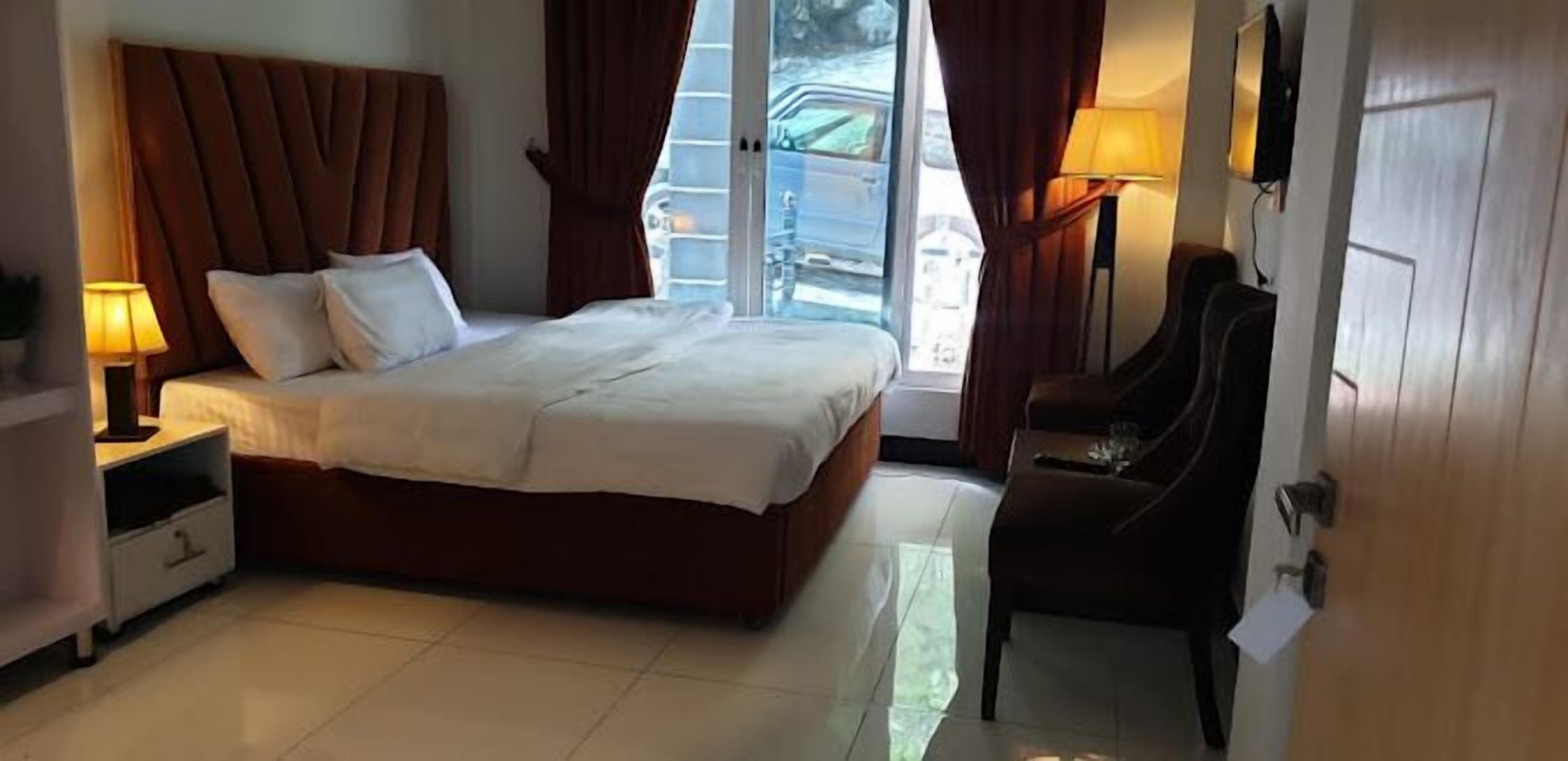 Hotel Bliss View