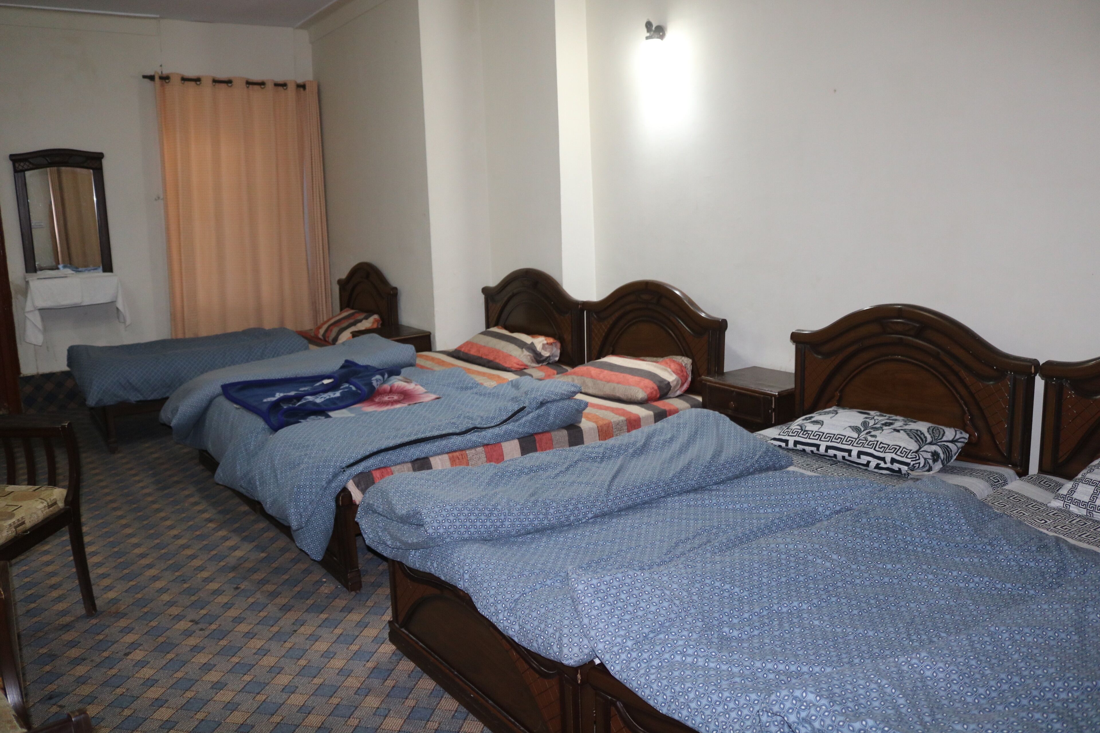 Hotel Galiyat Continental