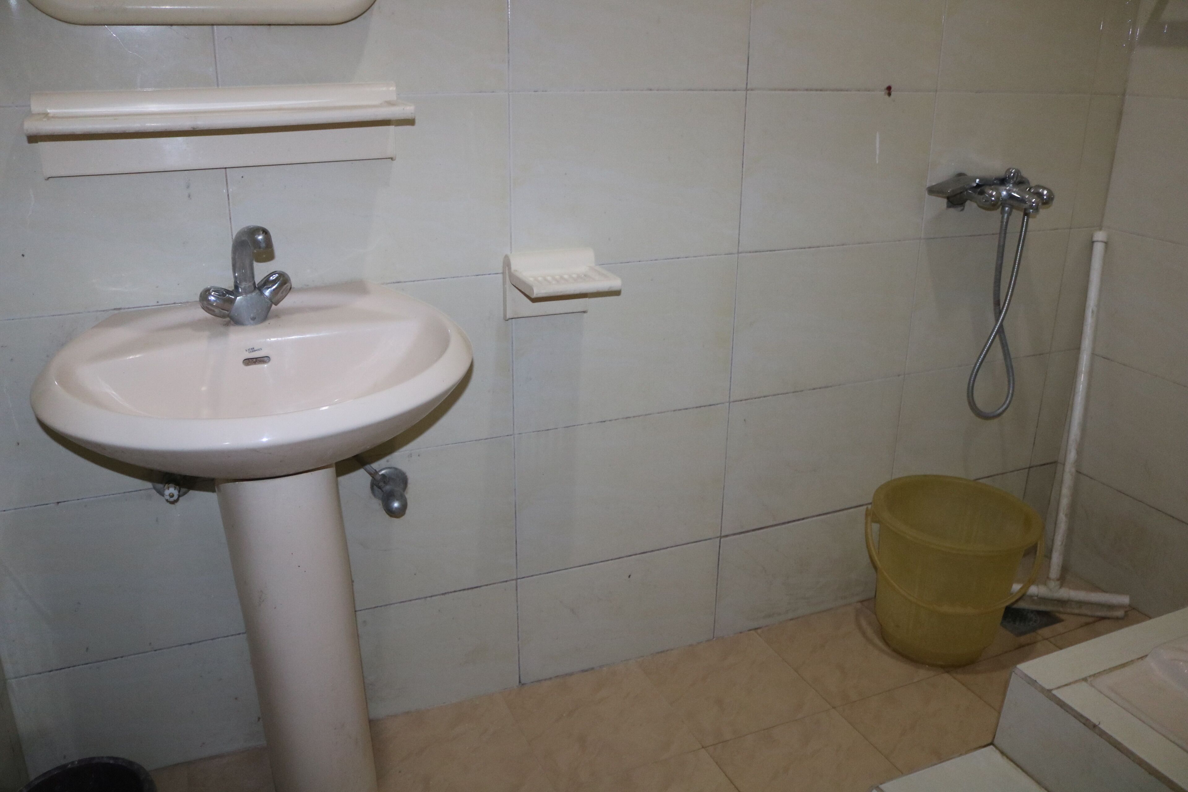 Hotel Galiyat Continental