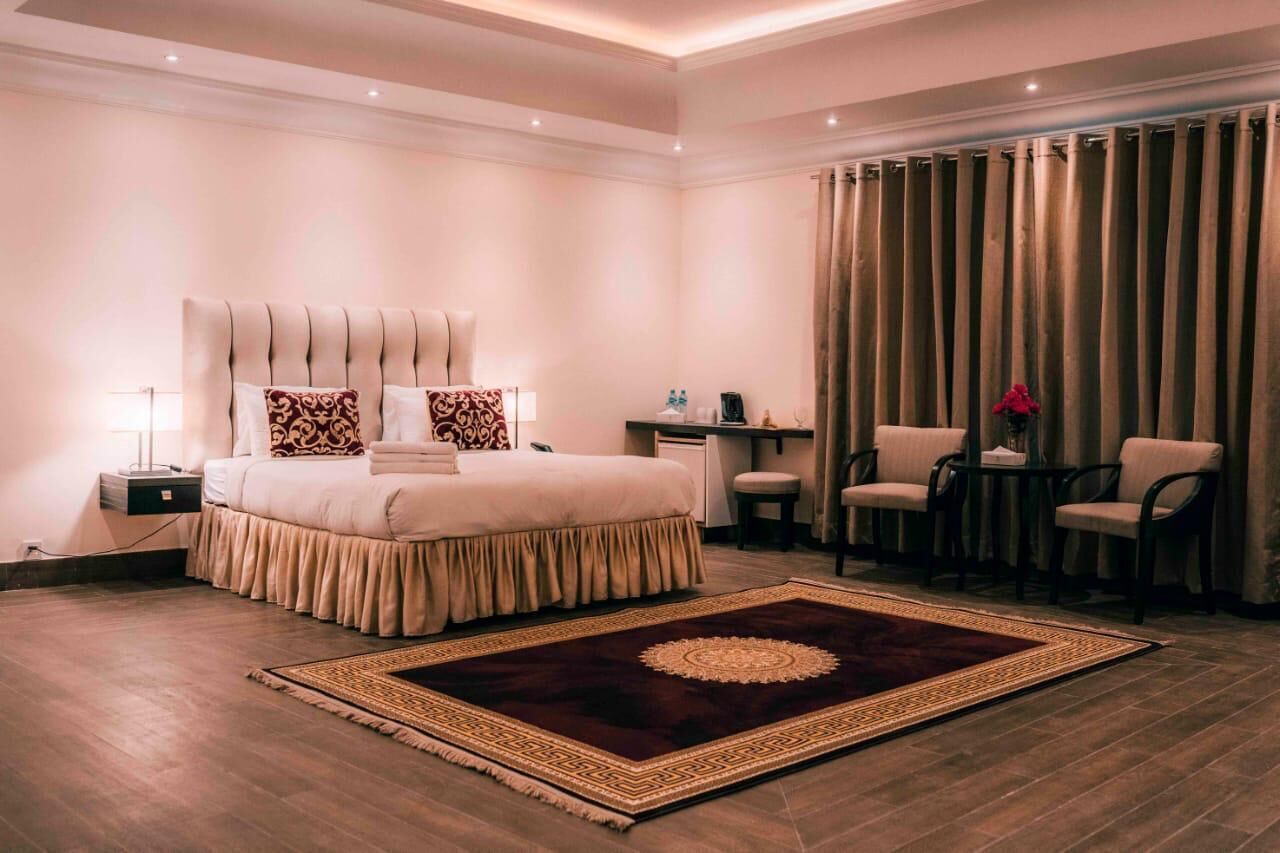 Faletti's Grand Bahawalpur