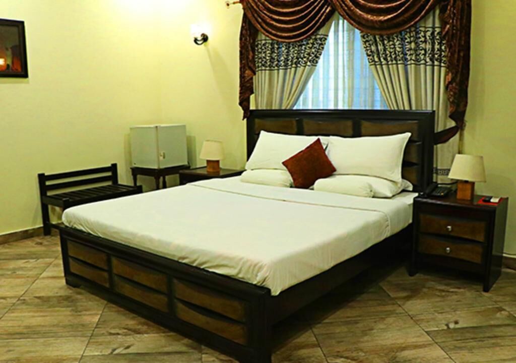 La-Taska Motel