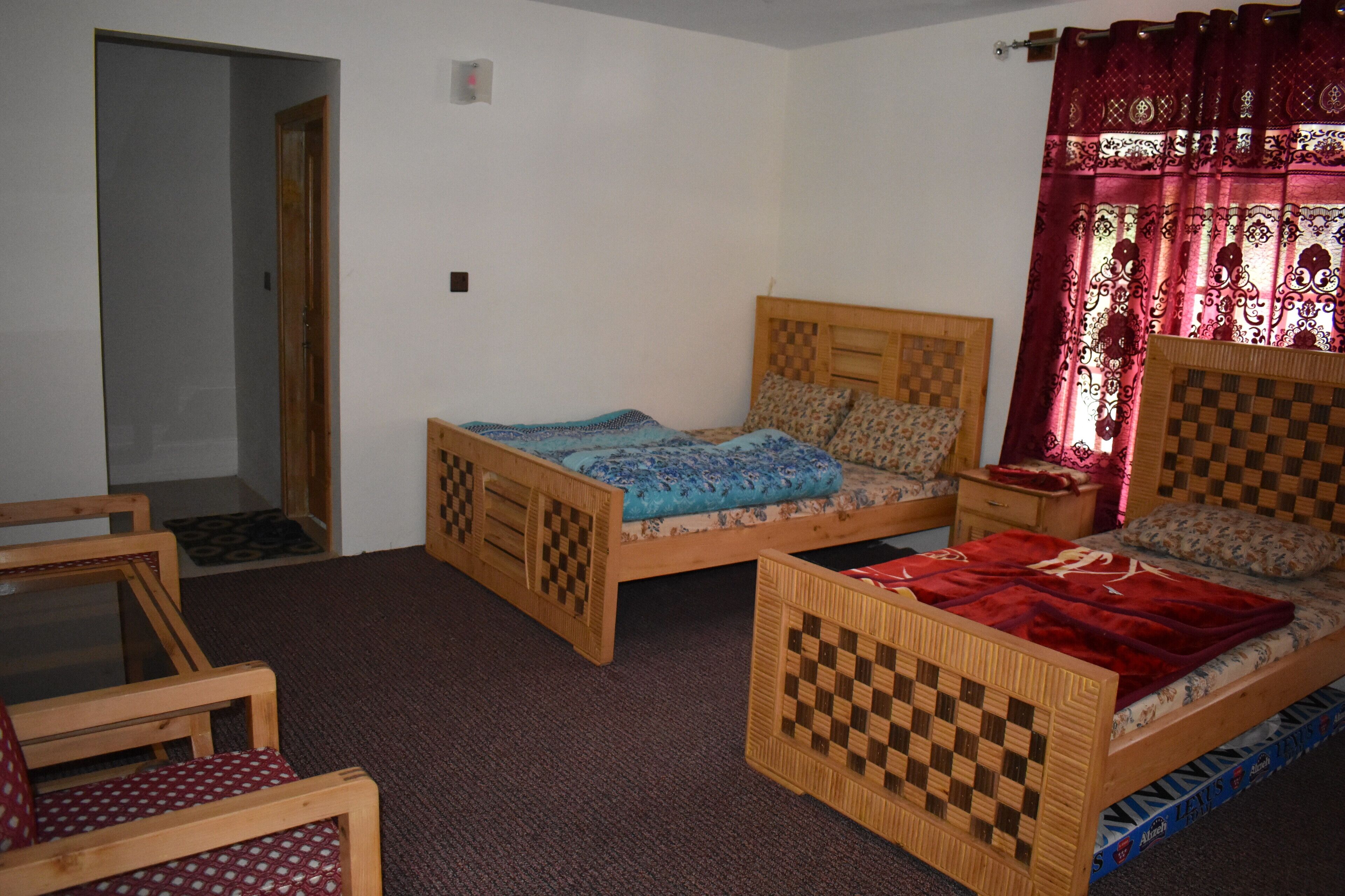 Heaven Rose Hotel & Restaurant New