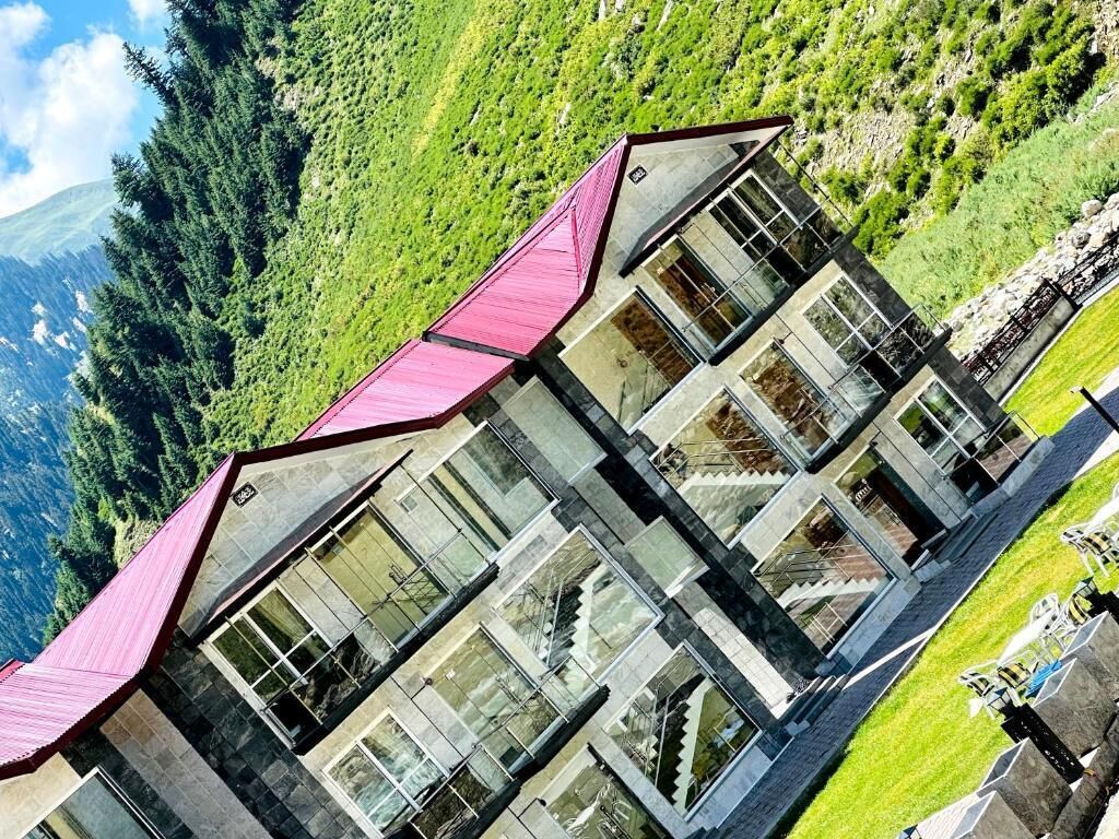 Kunhar Resort