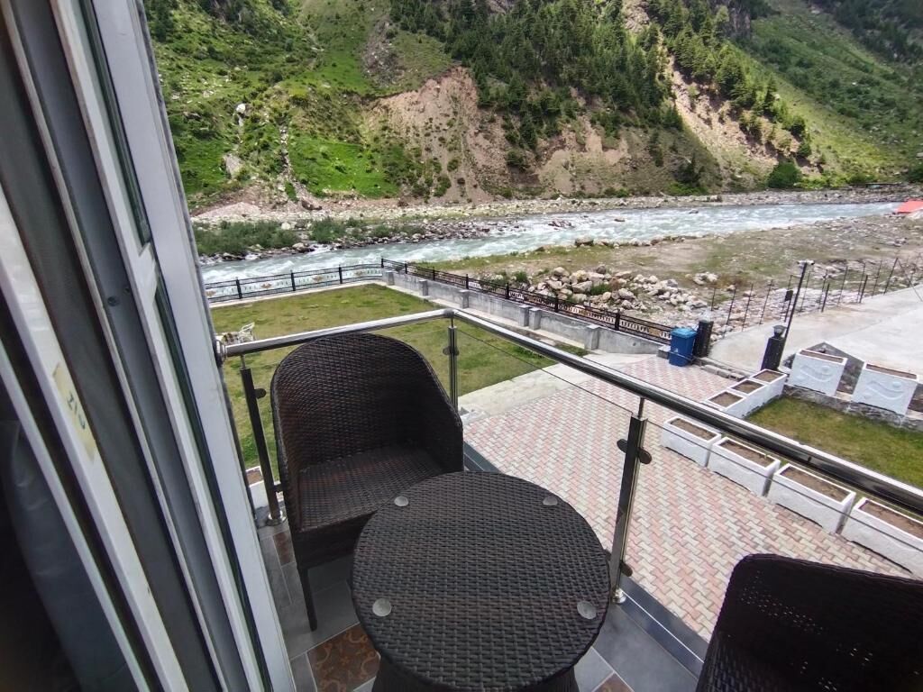 Kunhar Resort