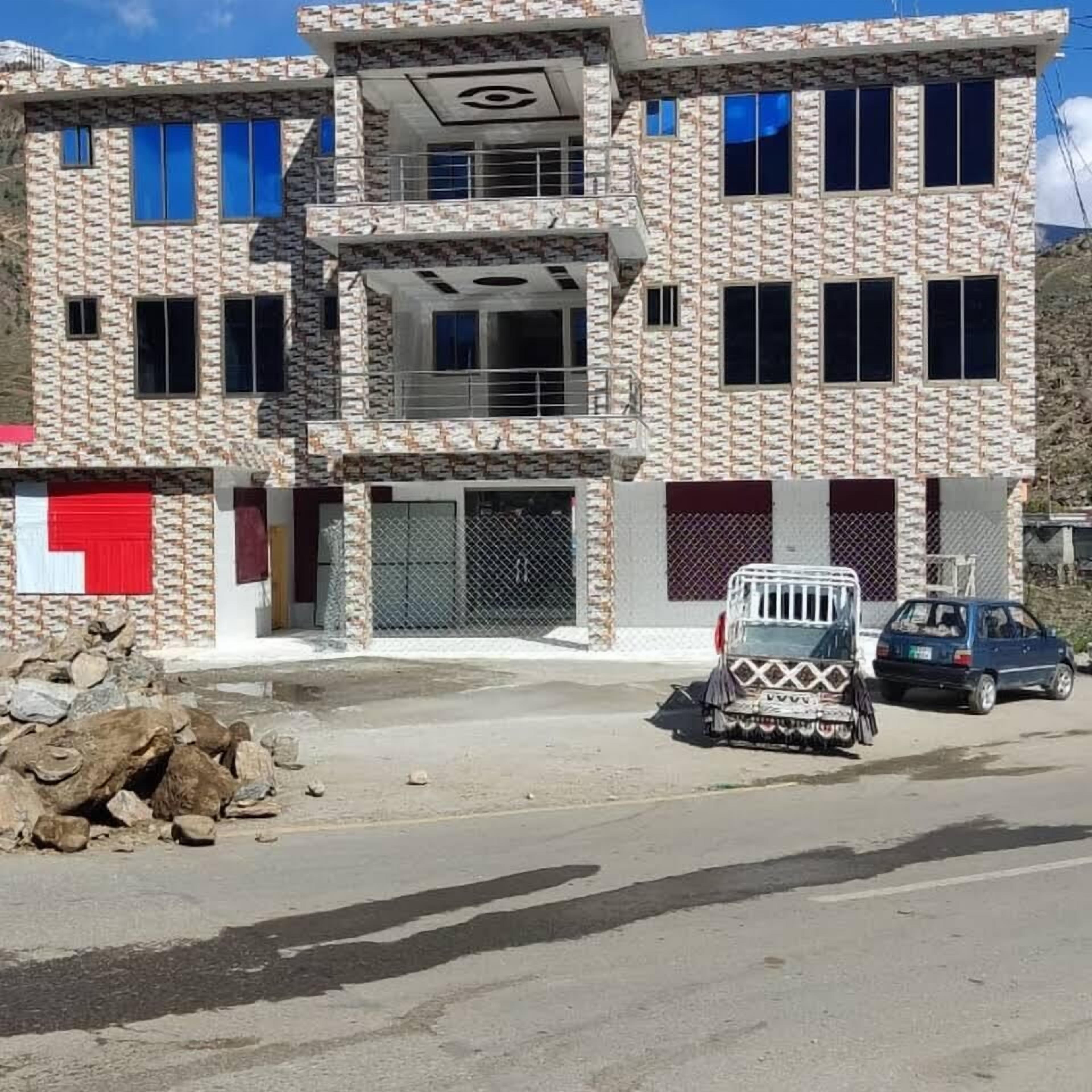 New Taaj Mahal Hotel Burawai