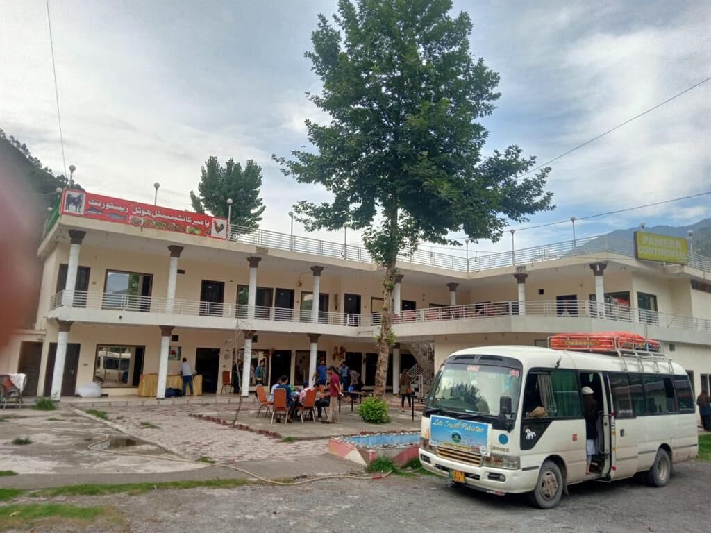 Pameer Continental Hotel And Restaurant