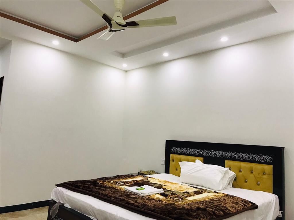 Royal Park Hotel Balakot
