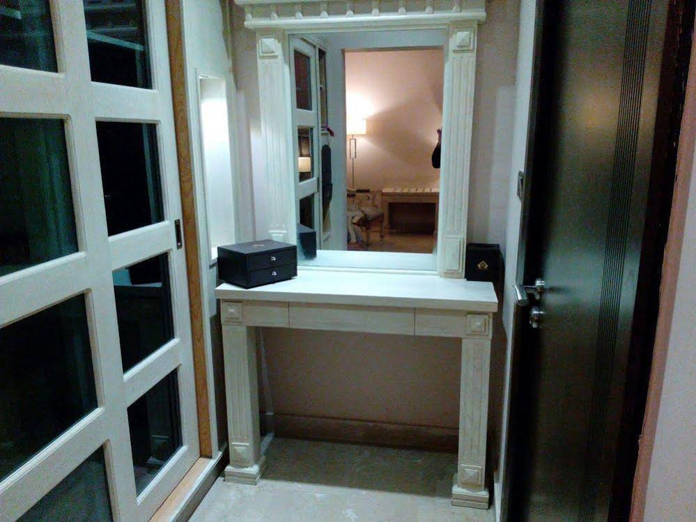 Chinar Family Resort