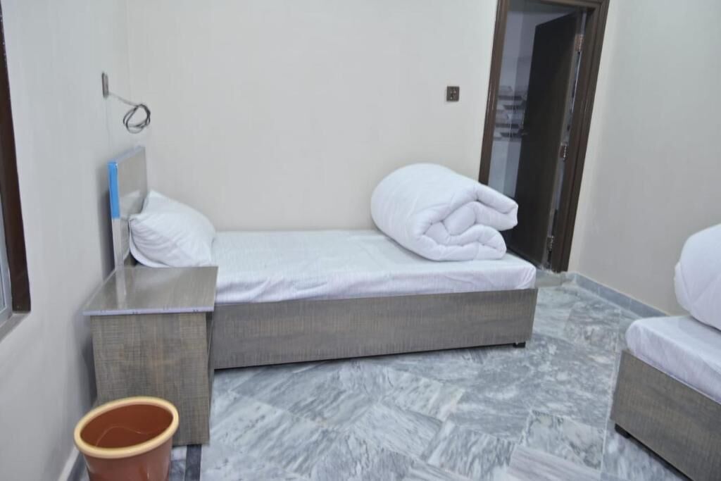 Royal Suites Hotel
