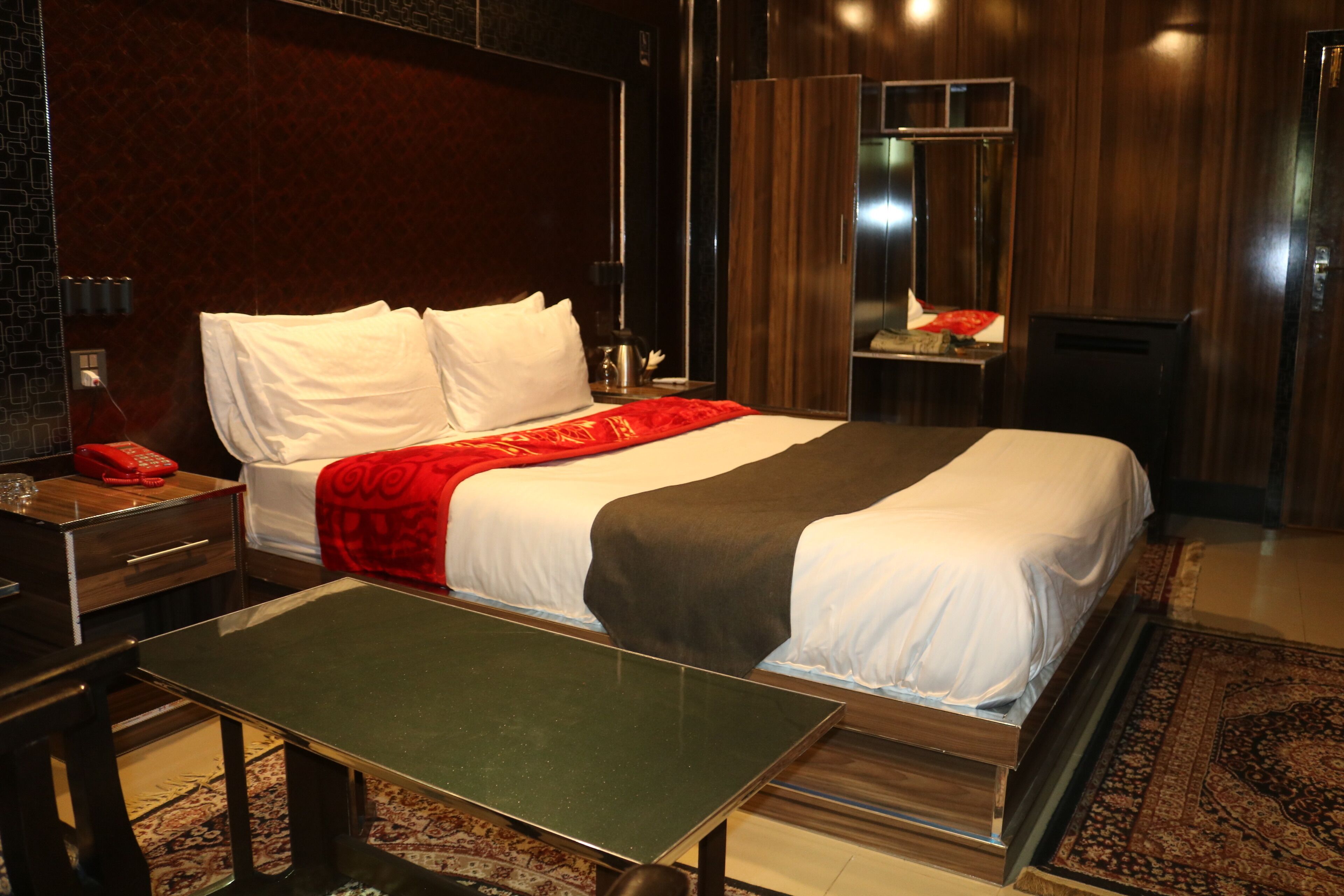 Midway Hotel Gilgit