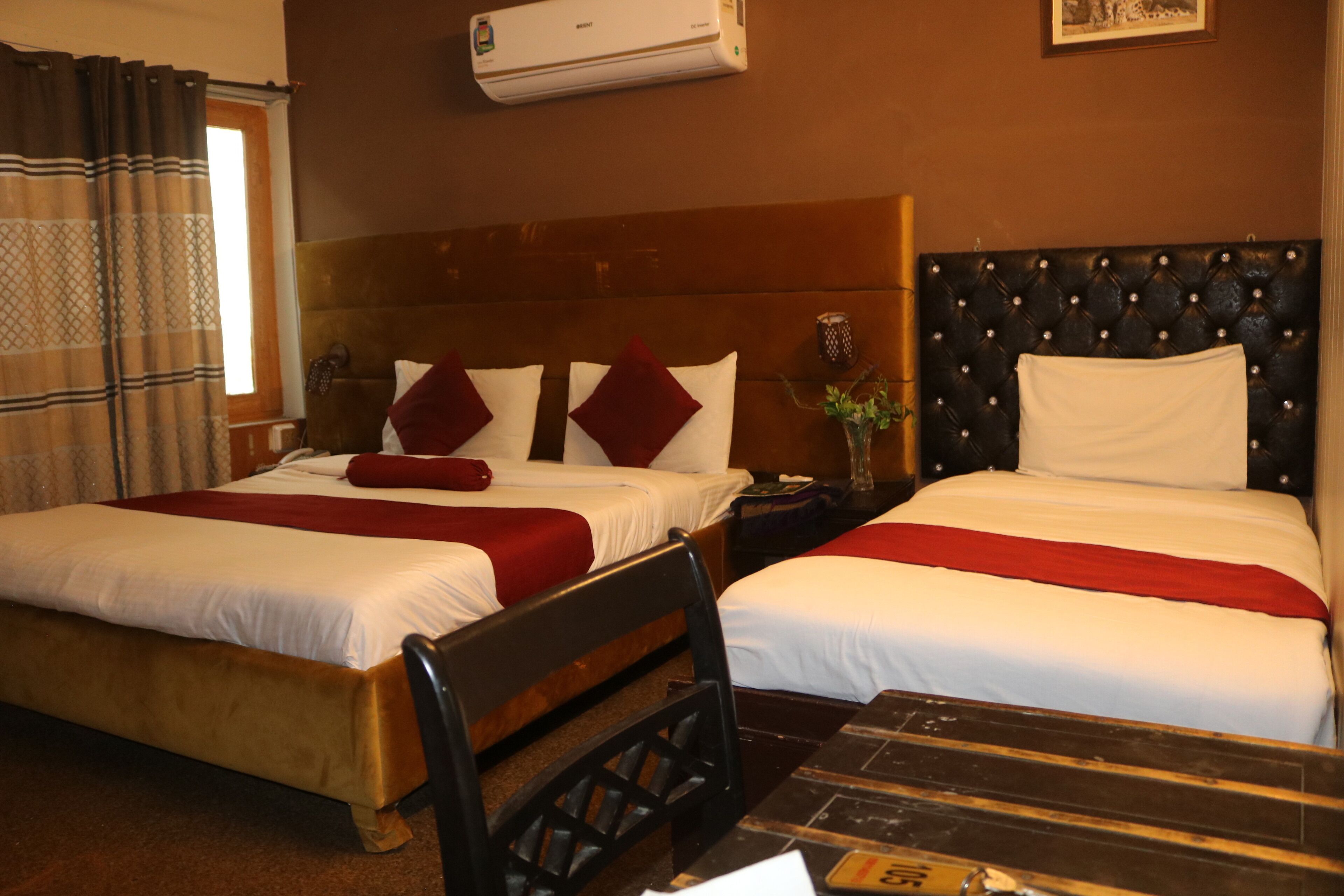 Midway Hotel Gilgit