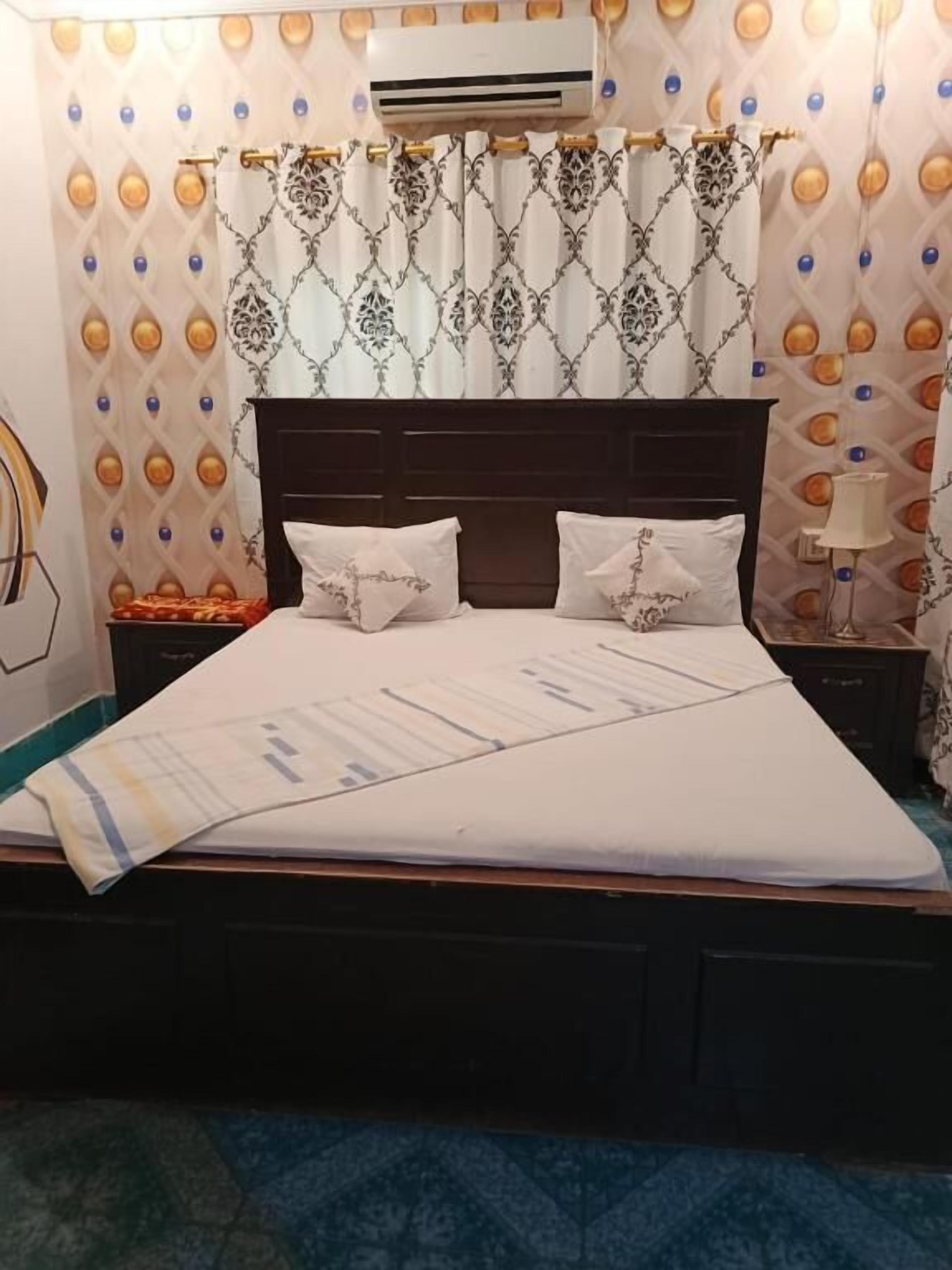 Al Madina Guest House