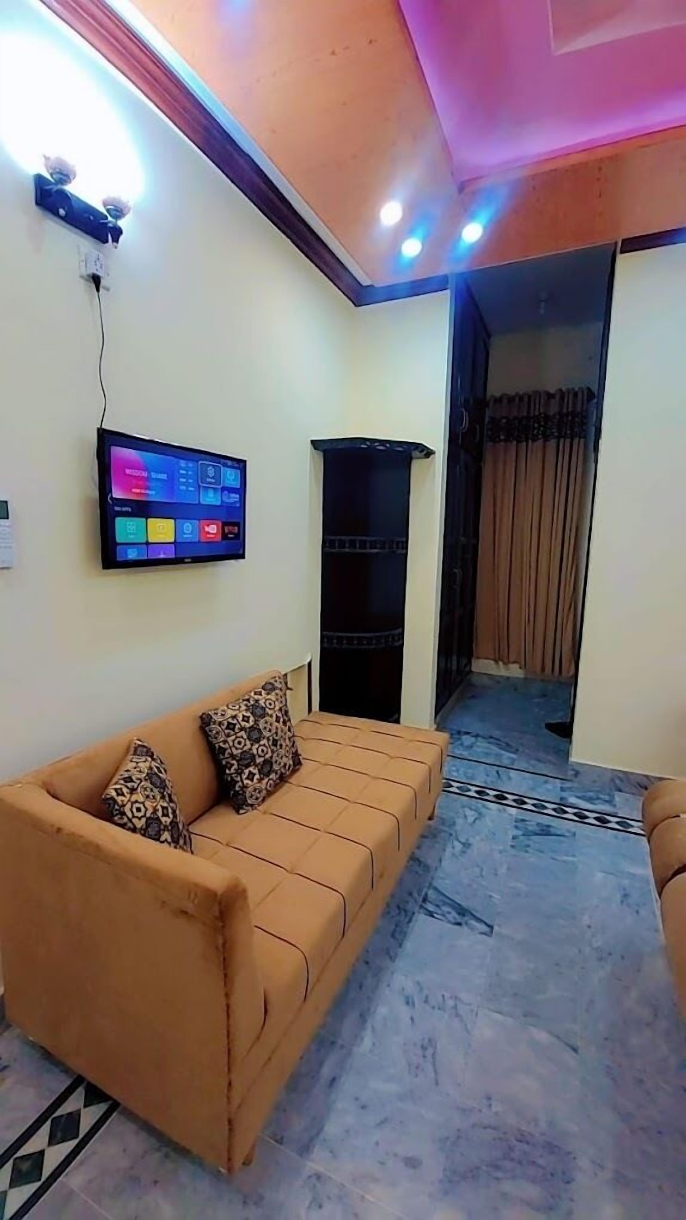 Decent Inn Guest House