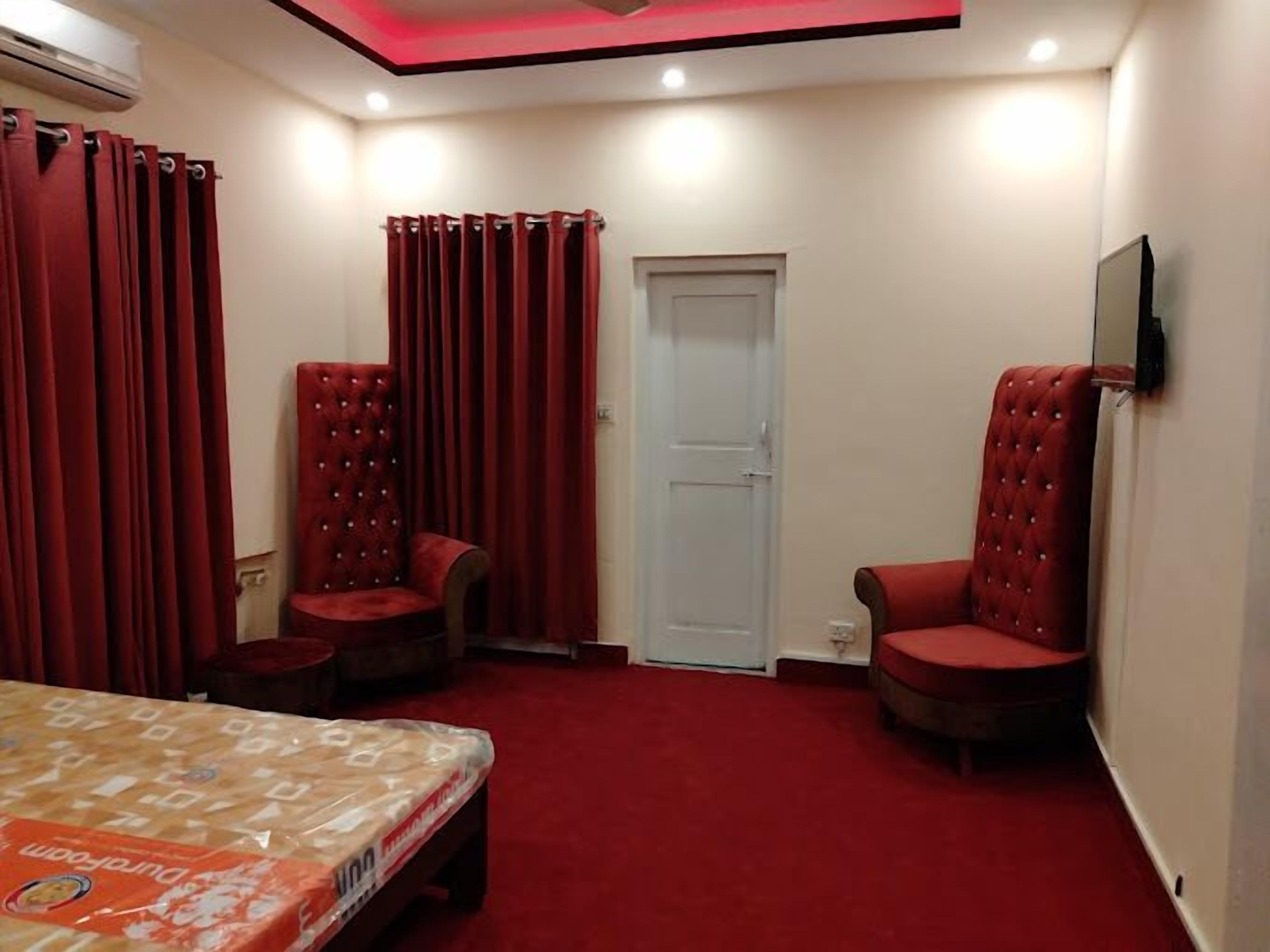 Ghani House Guest House