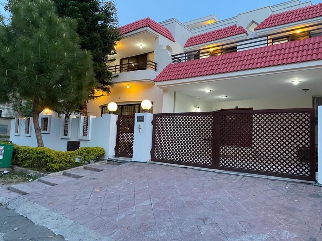 Hotel Zaib Guest House E-11 Islamabad