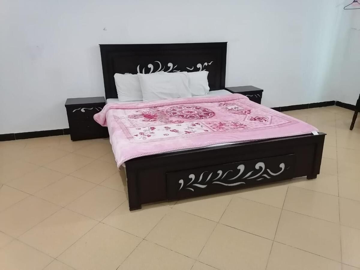 Lux Lounge Guest House