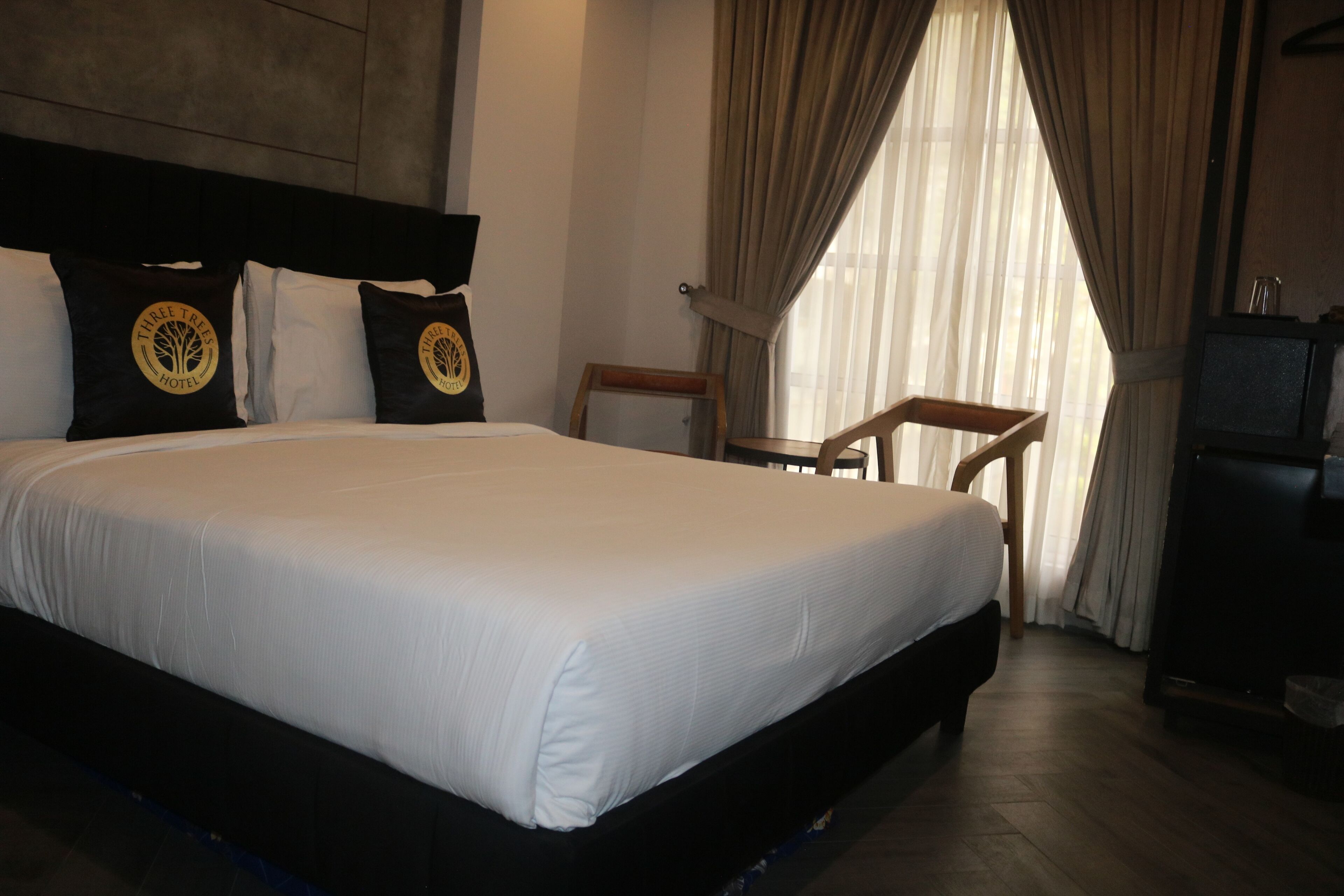 Three Trees Hotel
