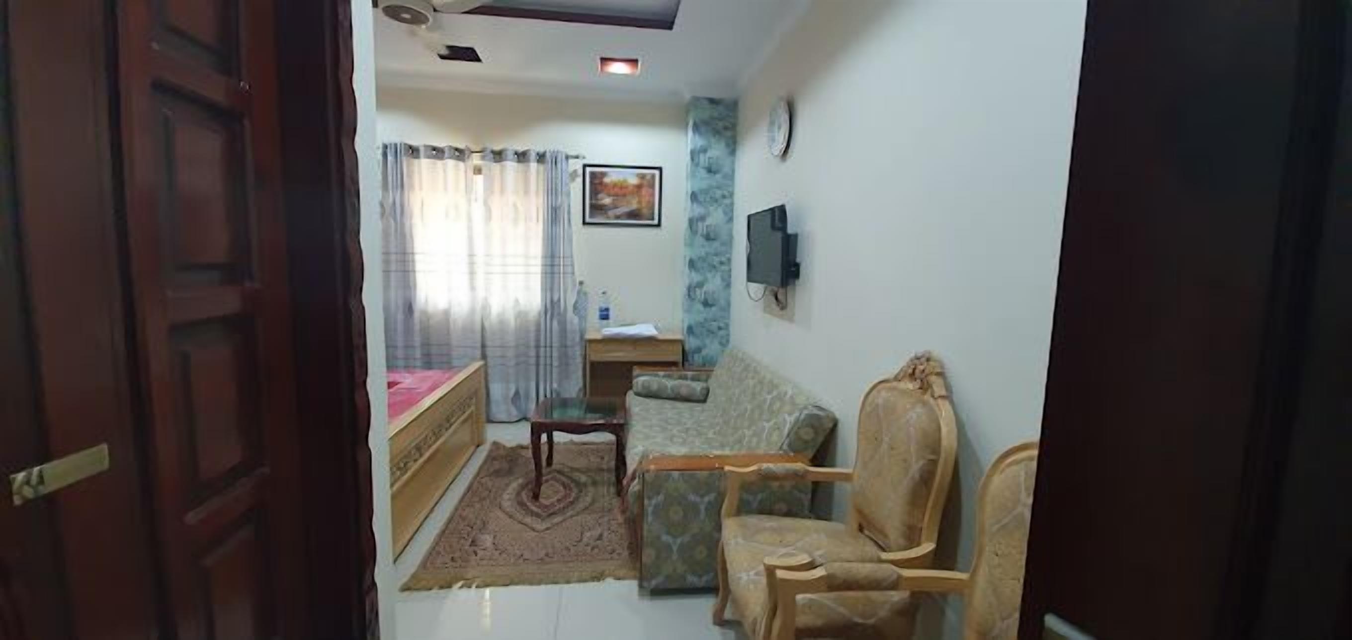 Zahrun Hotel