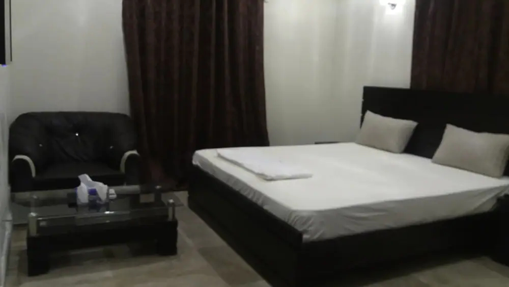 The Inn Gulshan Guest House Karachi