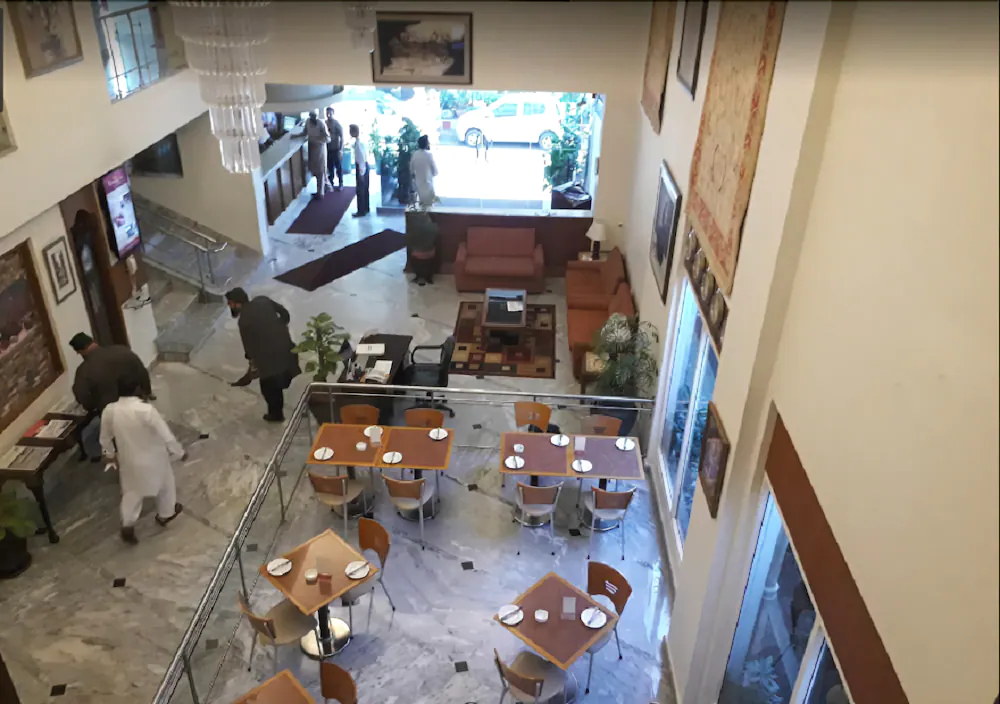 Embassy Inn