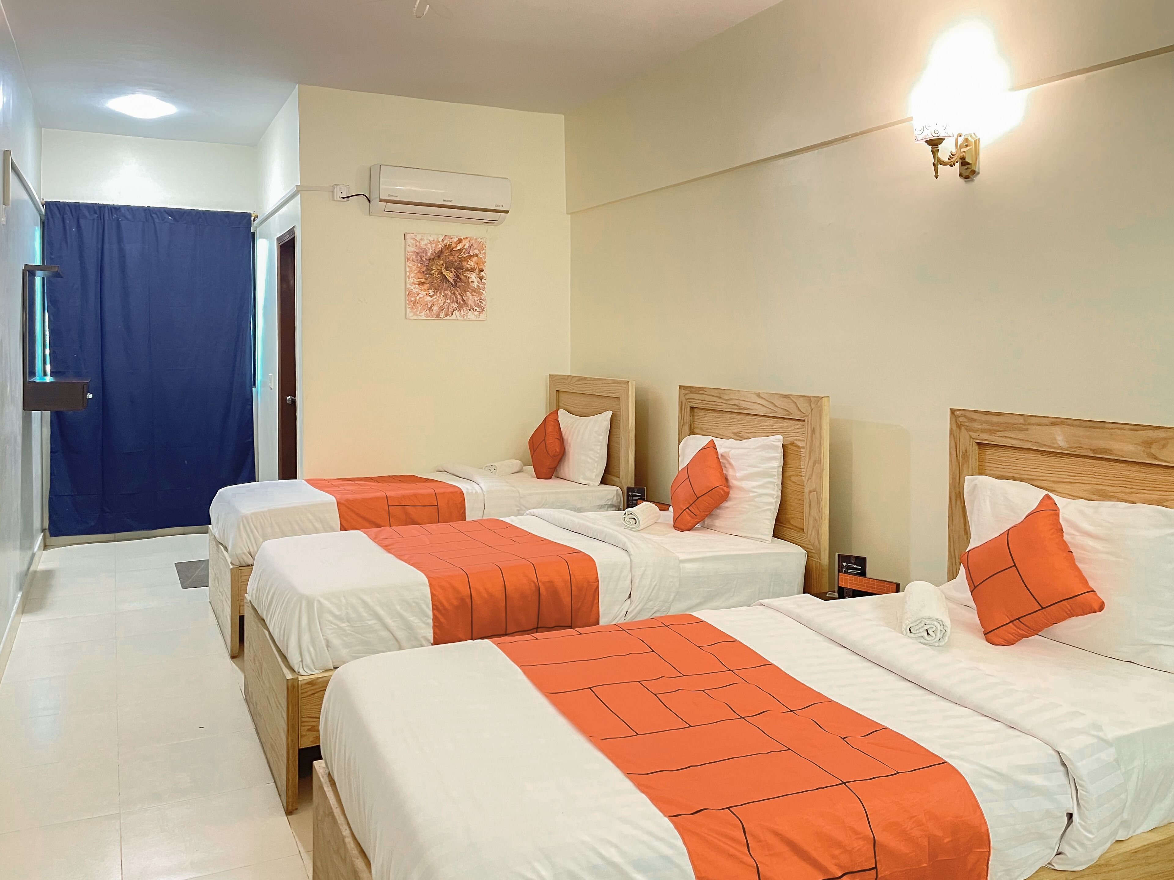 Goho Rooms 10th Commercial