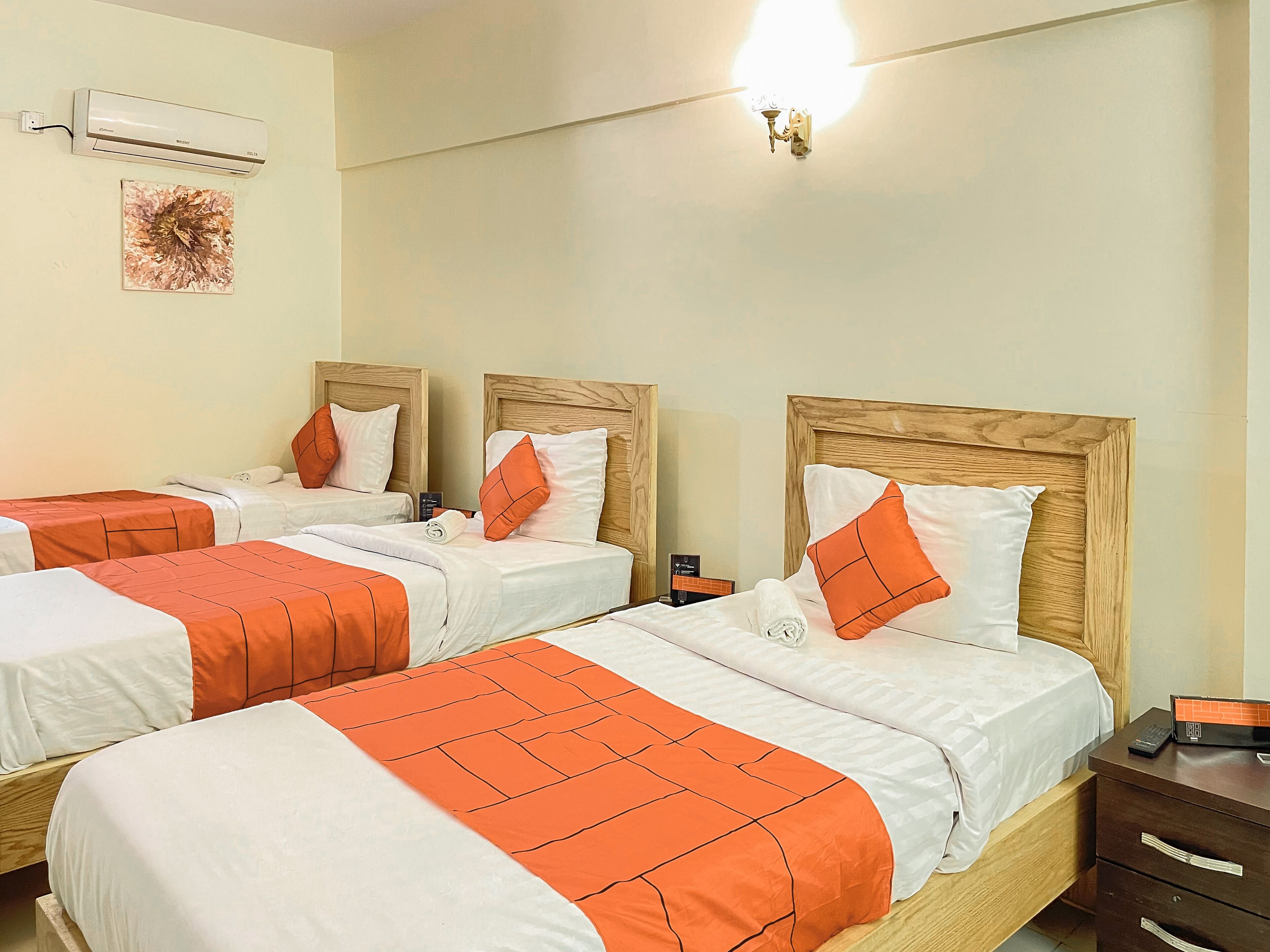 Goho Rooms 10th Commercial