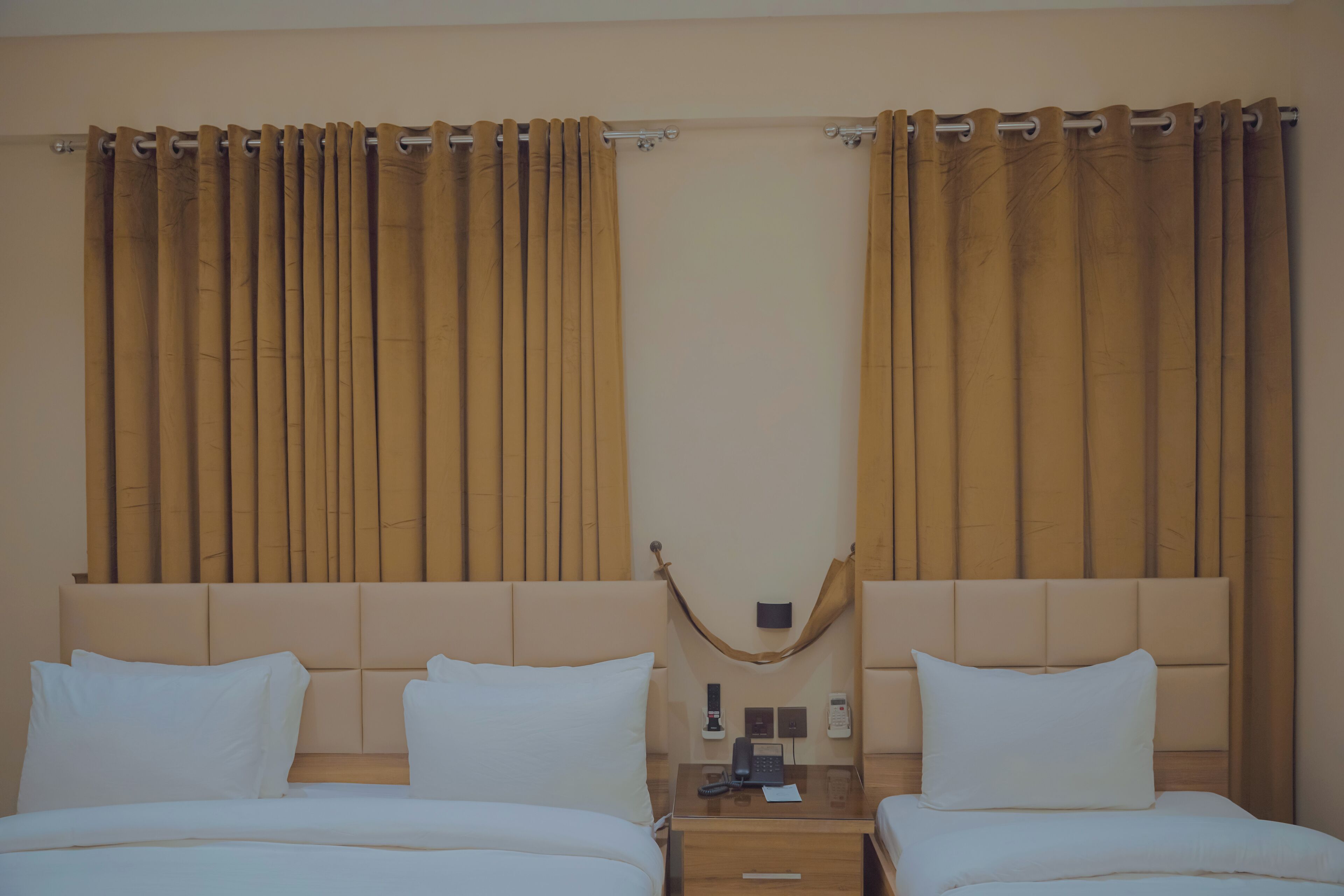 Hotel Pearl Inn