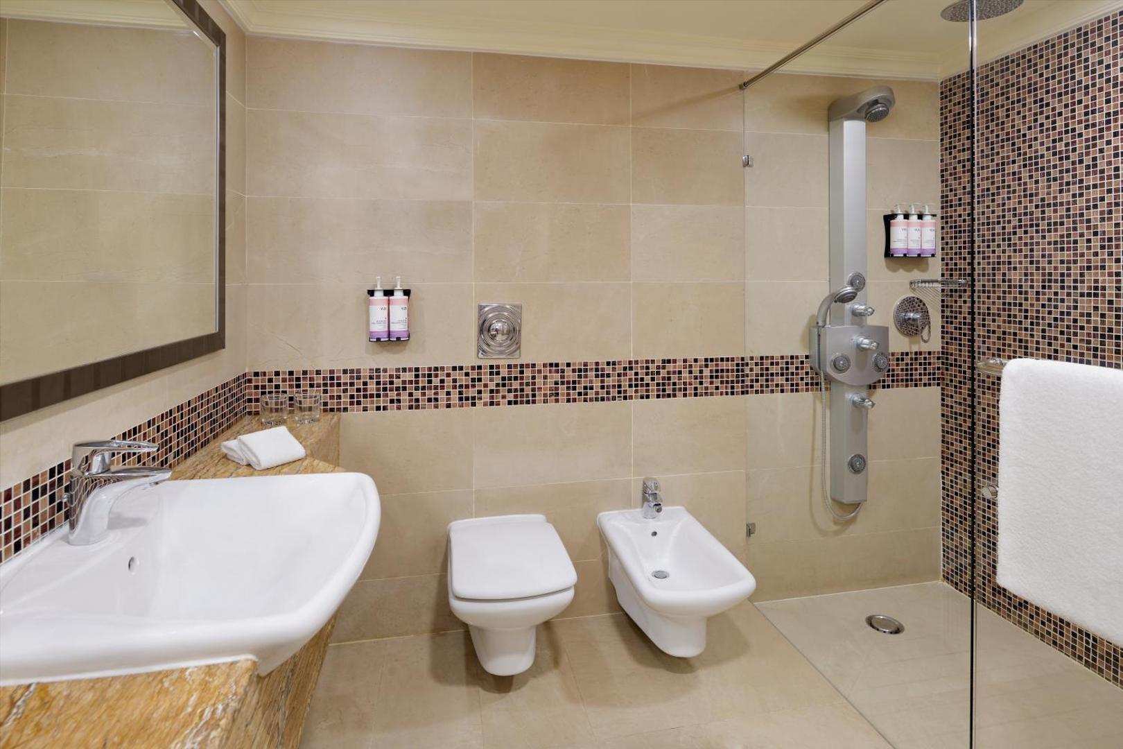 Mövenpick Hotel Karachi