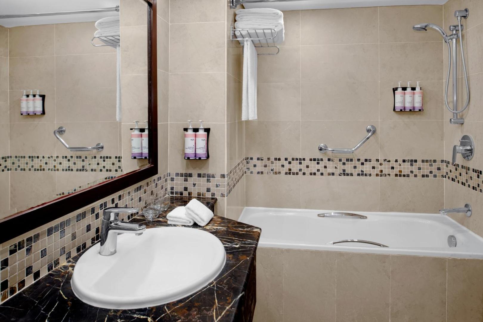 Mövenpick Hotel Karachi