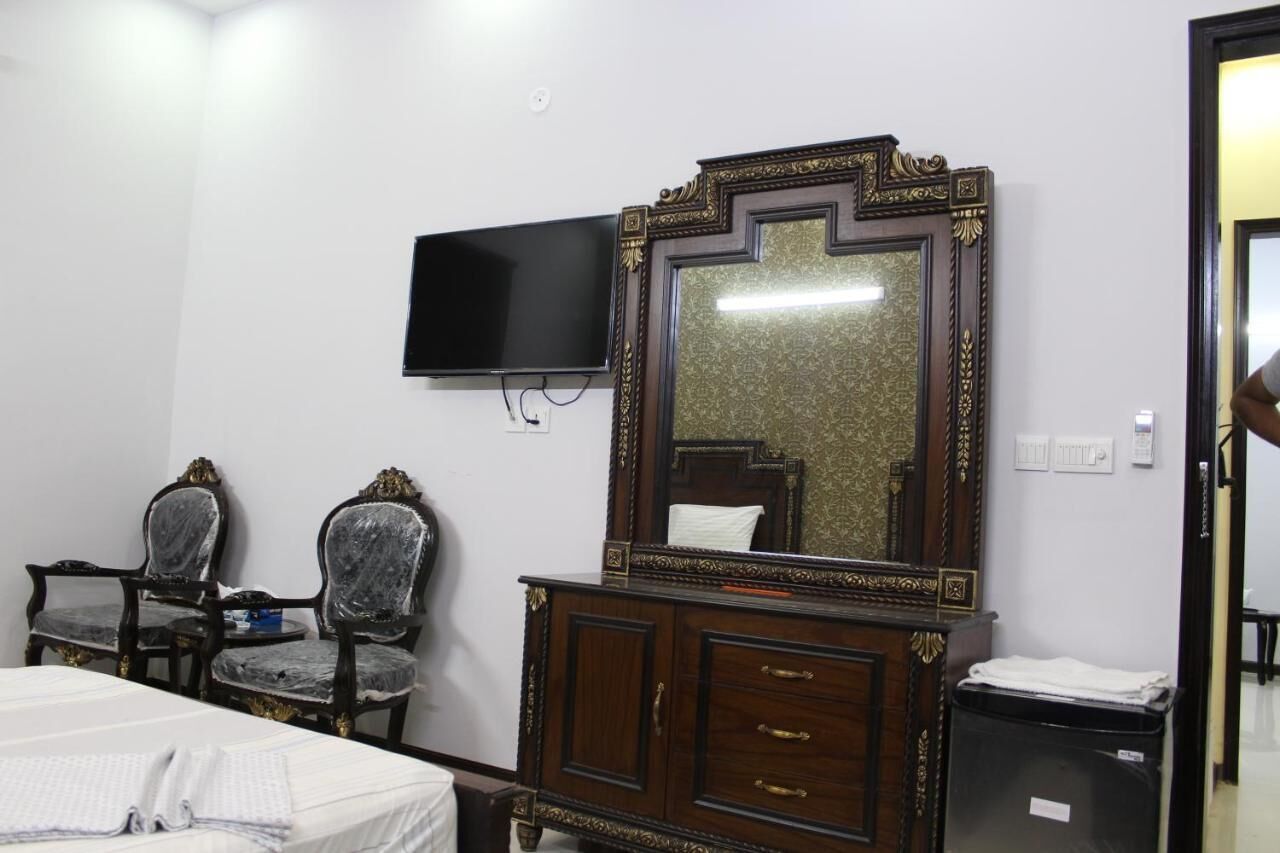 Patel Residency Guest House 2