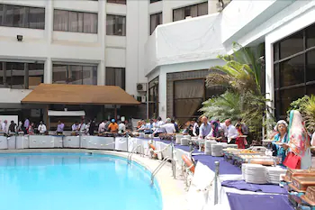 Regent Plaza Hotel & Convention Center