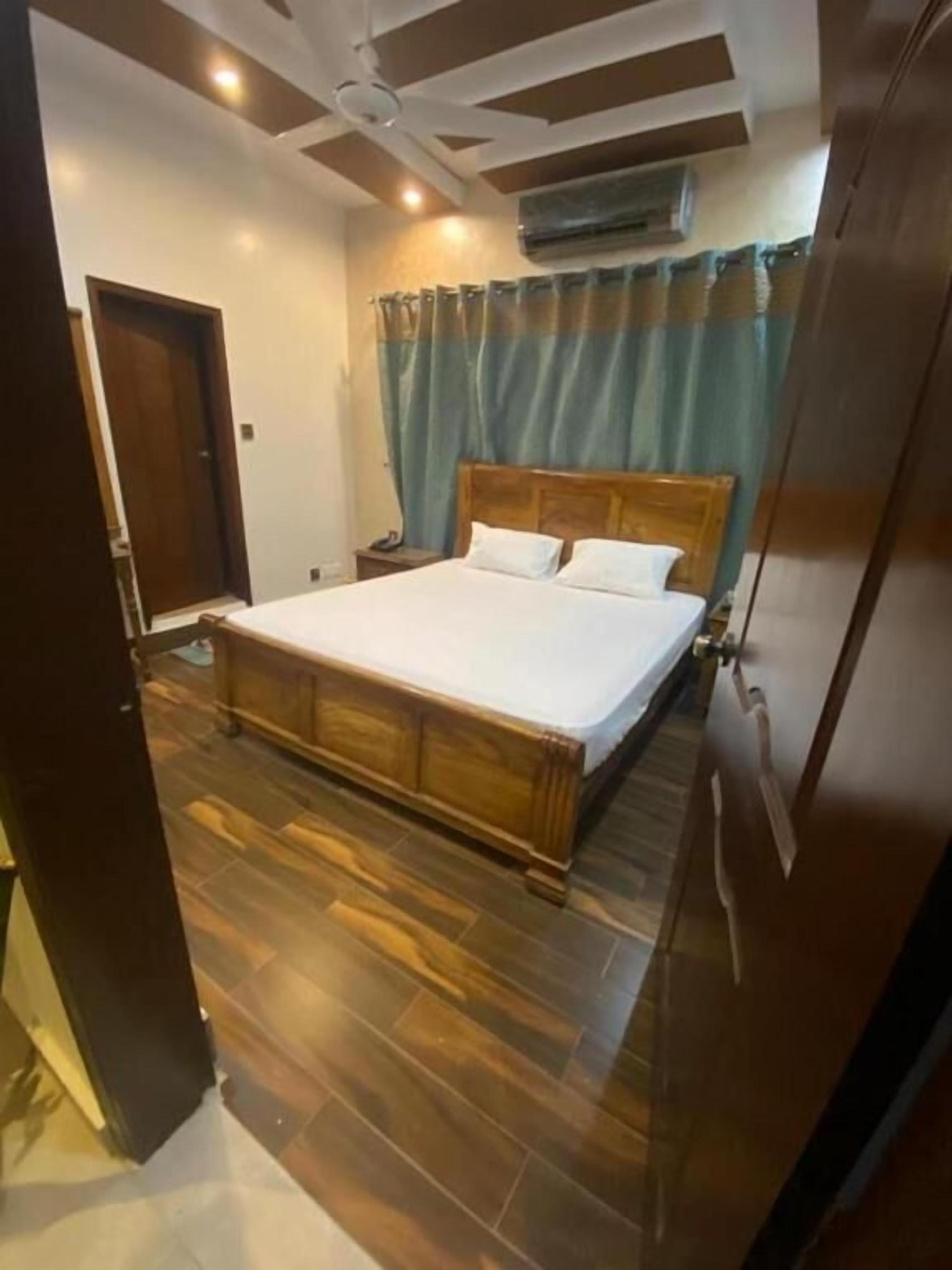 The Elet Business Hotel