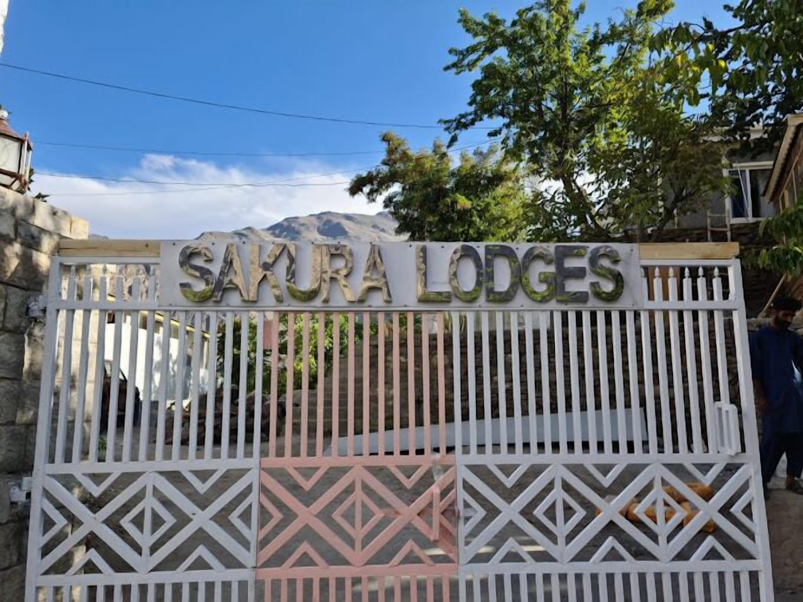 Sakura Lodges Hunza