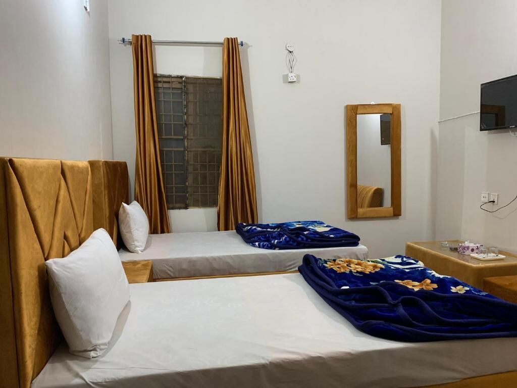 Eden Plus Executive Hotel