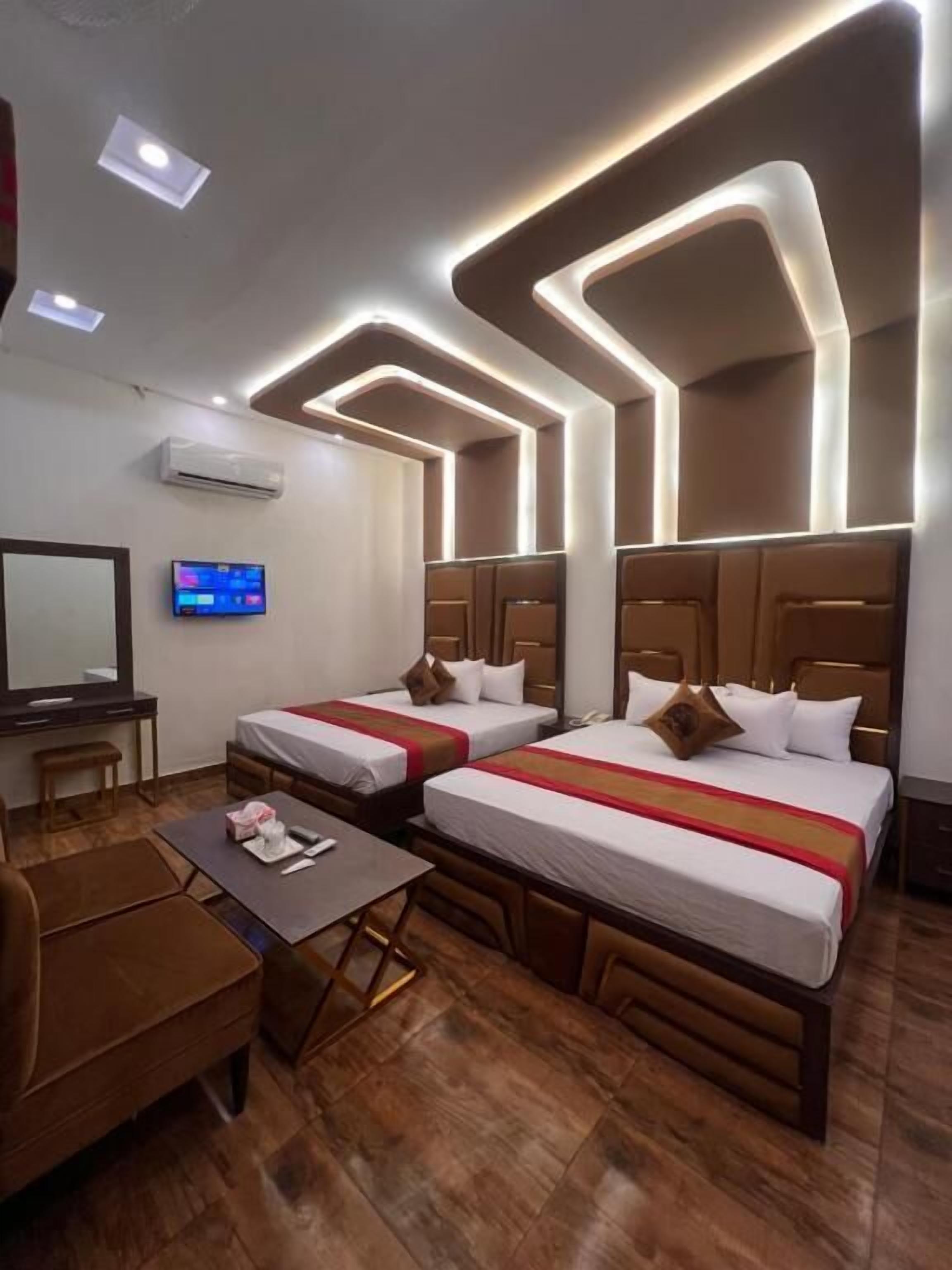 Gulberg Inn Hotel