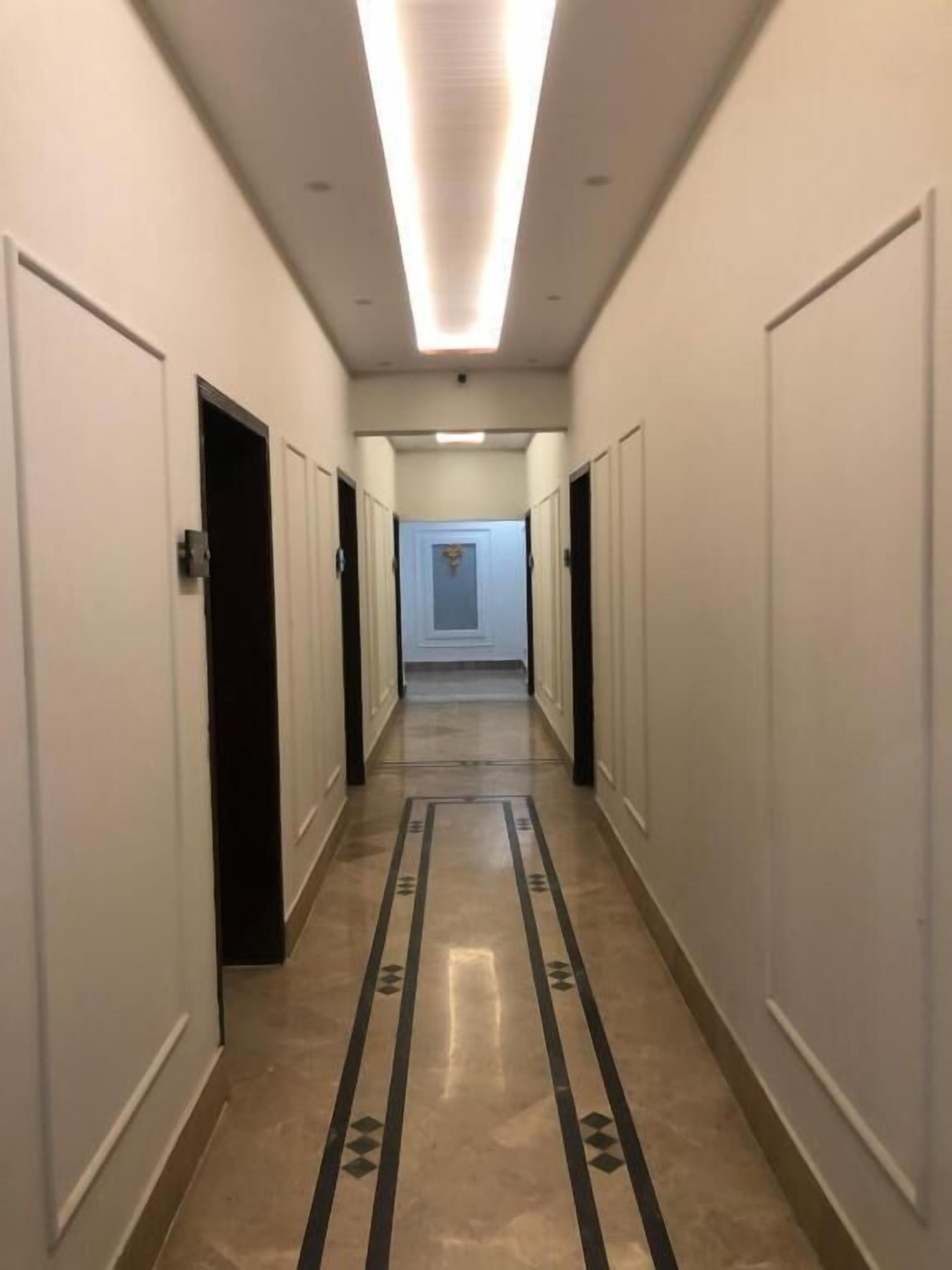Hotel Five Season